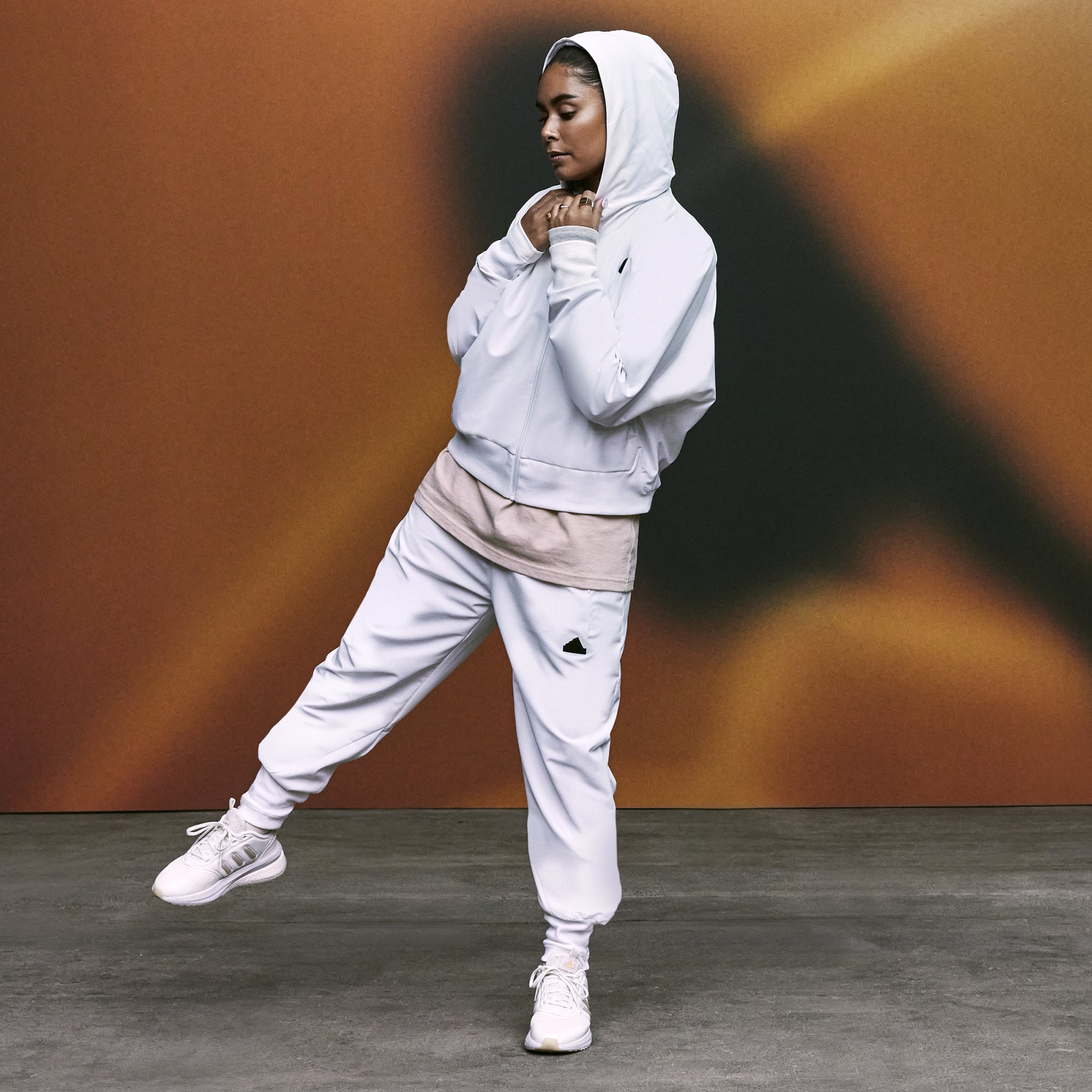 Adidas Jogginghosen hellgrau