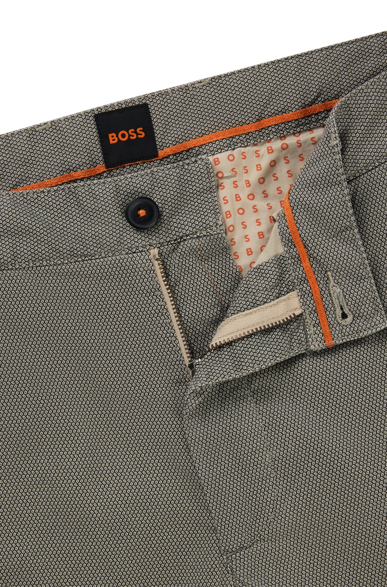 BOSS Black Shorts  oliv