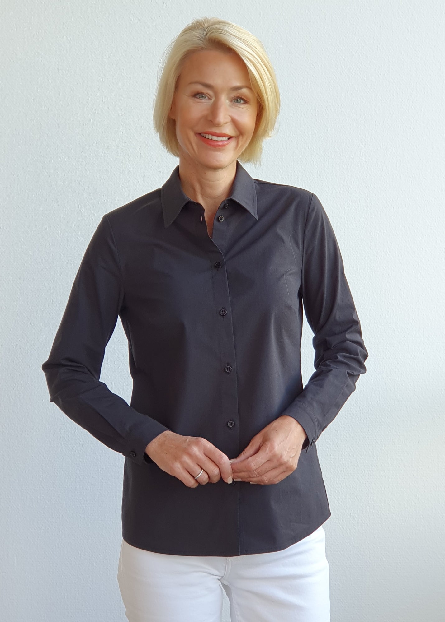 Clarina Hemdblusen schwarz