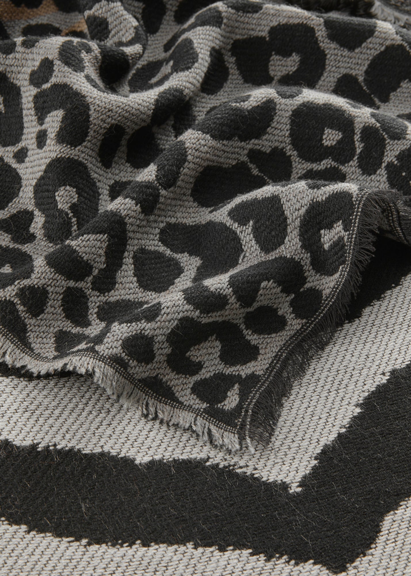 Codello Schals braun