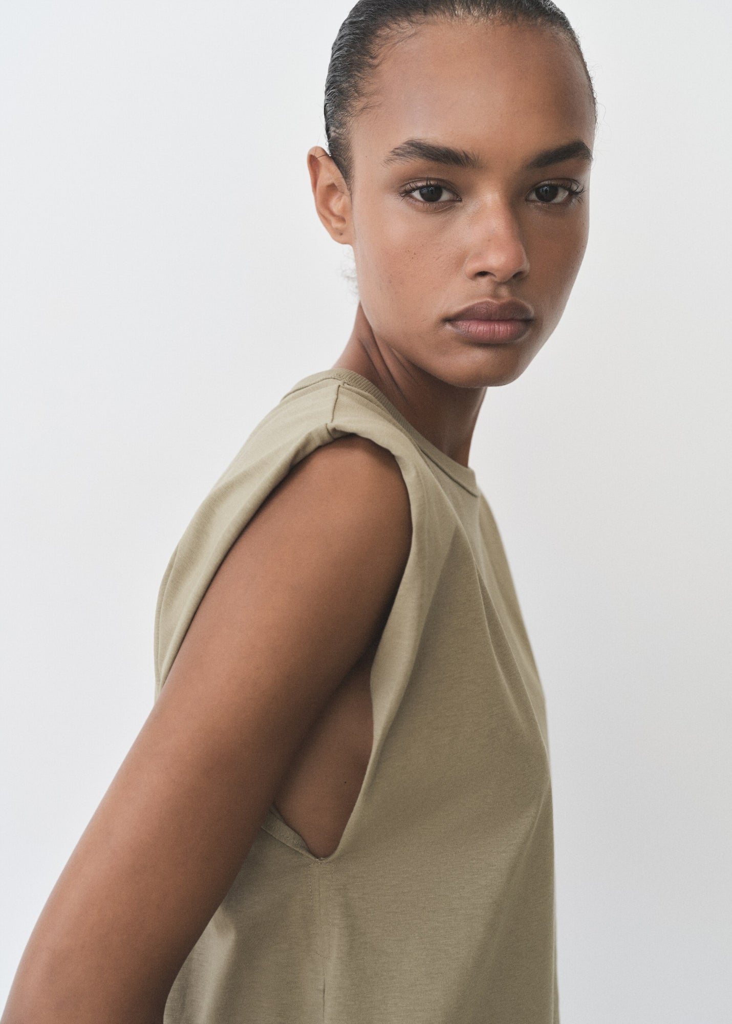 Mango Tops oliv