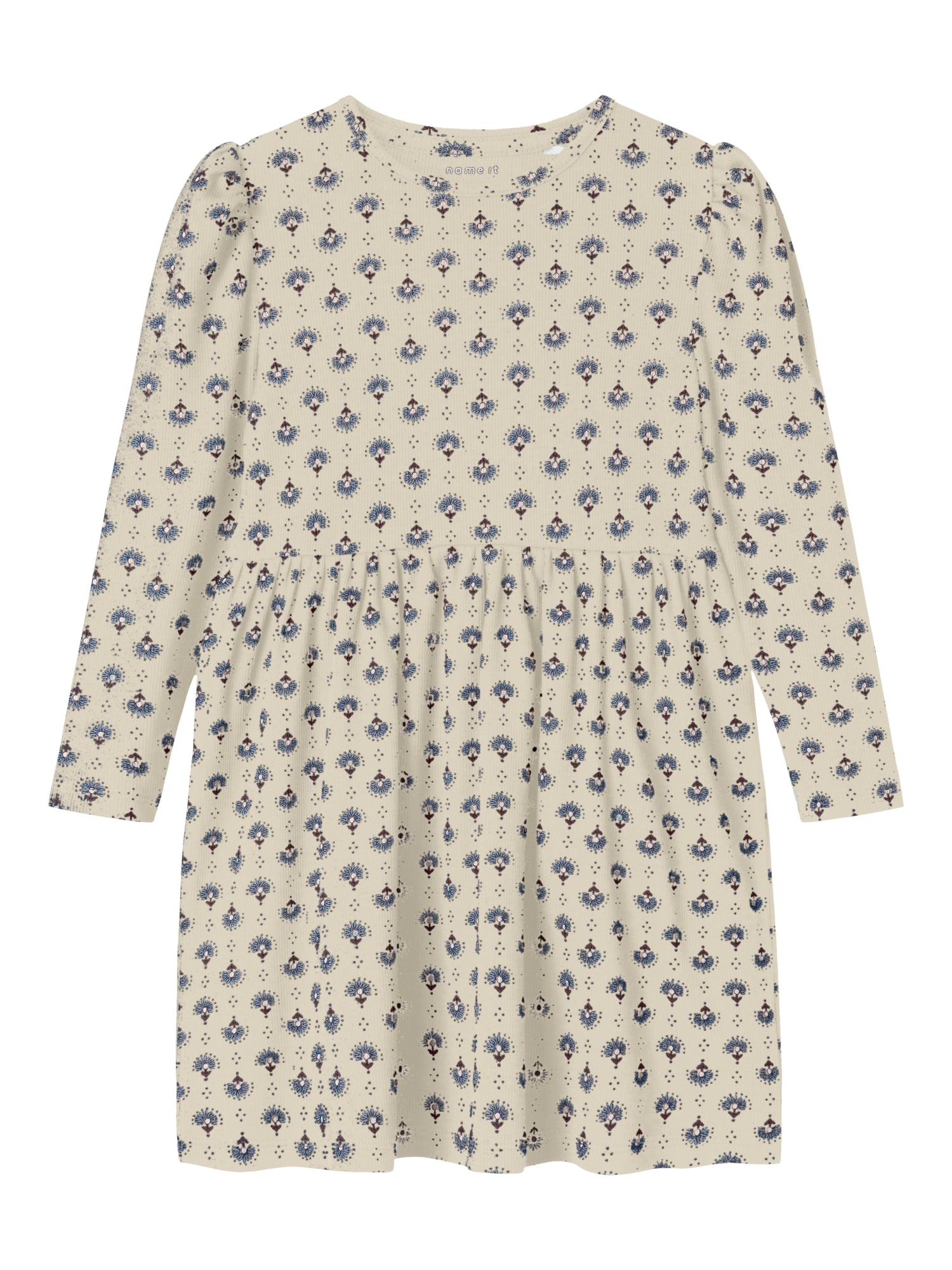 Name it Kleider nicht definiert