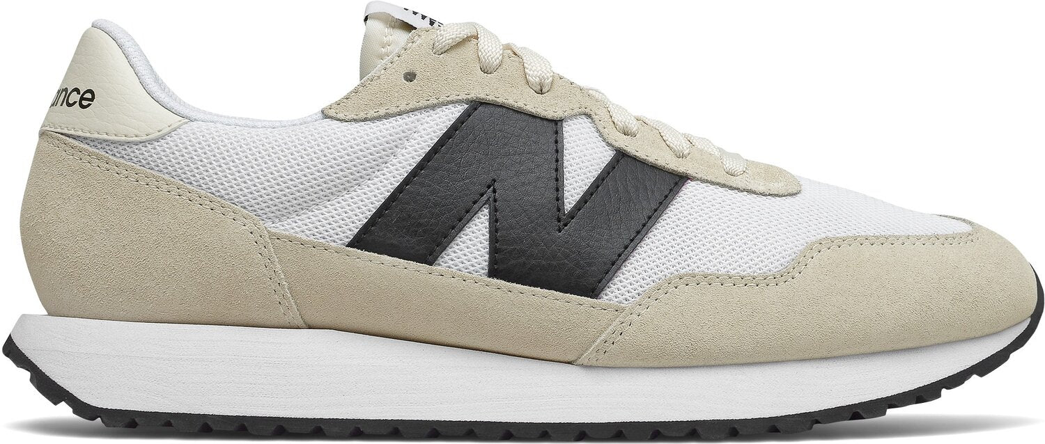 New Balance Sneaker beige