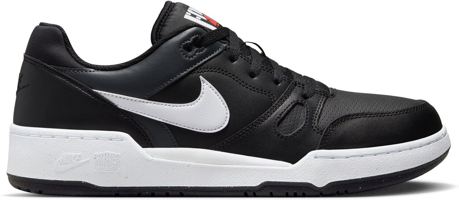 Nike Sneaker schwarz