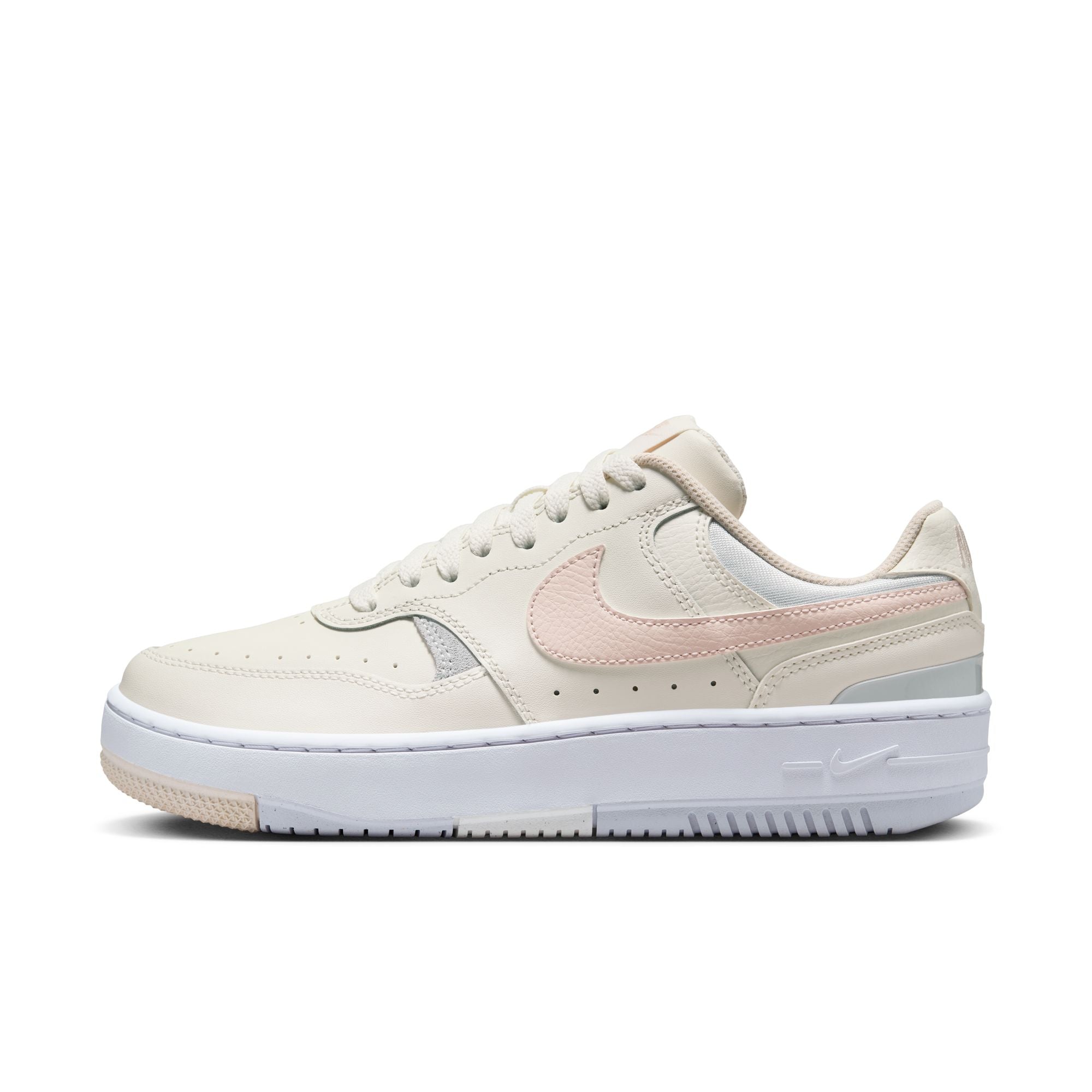 Nike Sneaker weiß