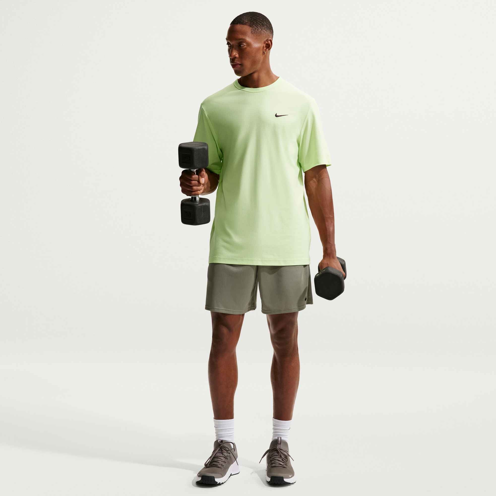 Nike Shorts grau