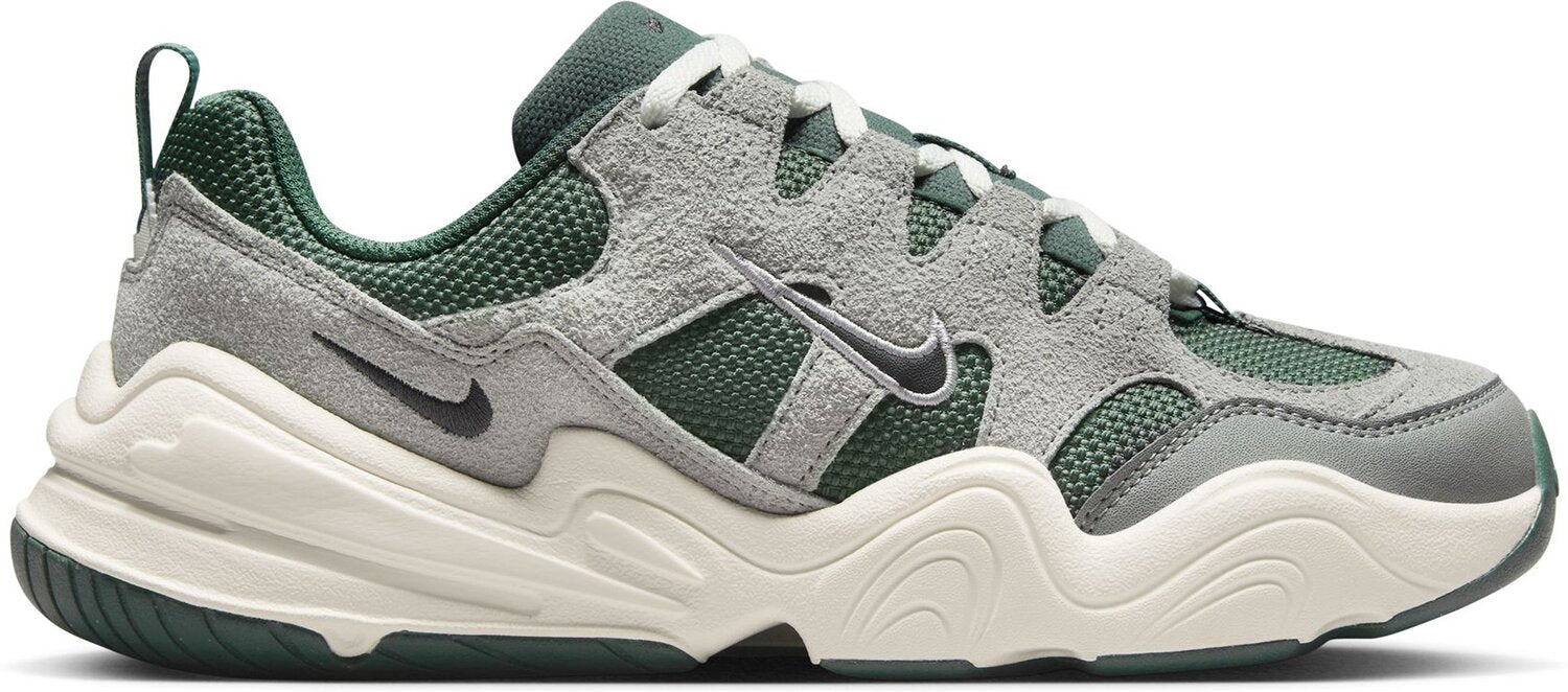 Nike Sneaker grün