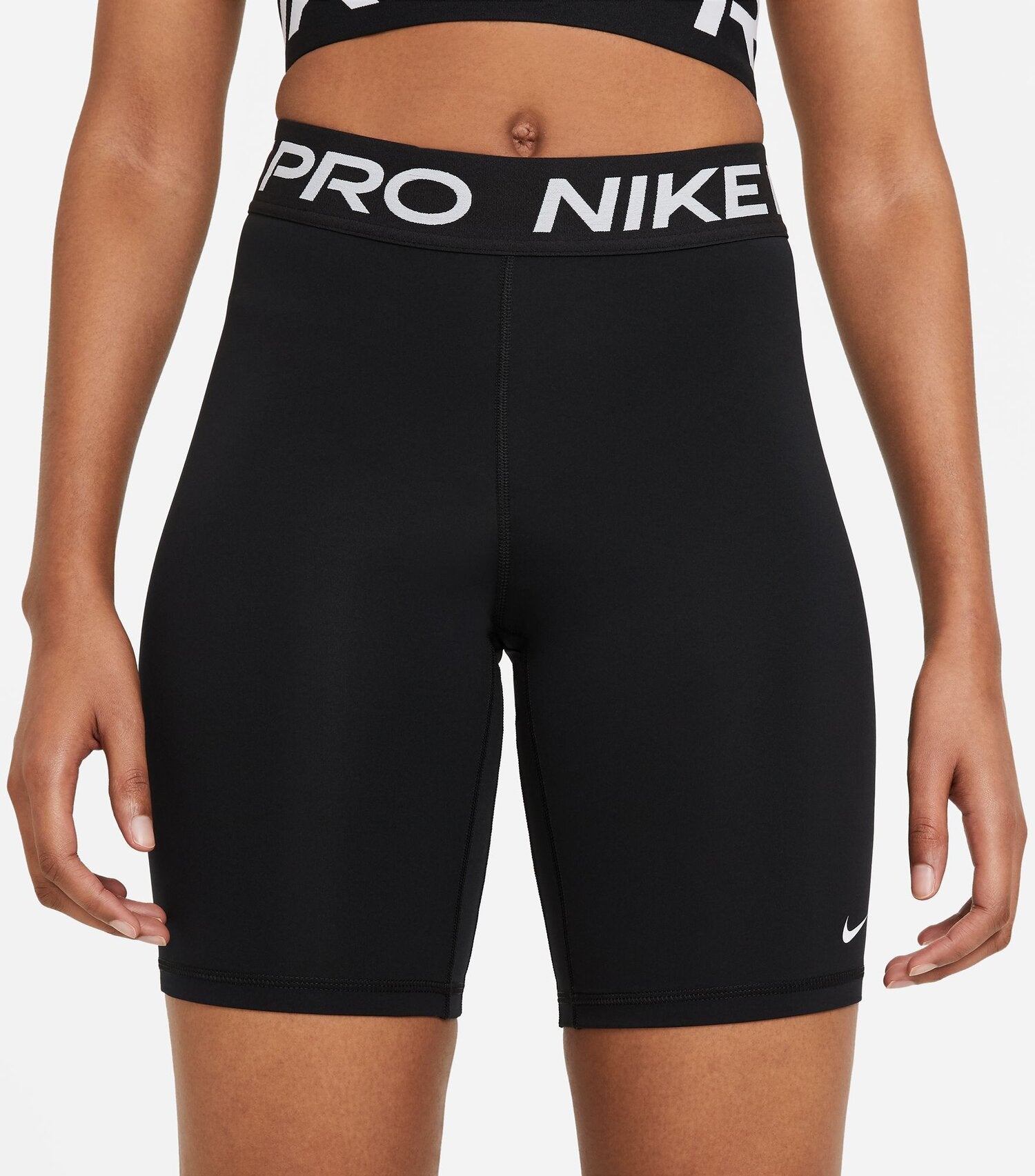 Nike Shorts schwarz