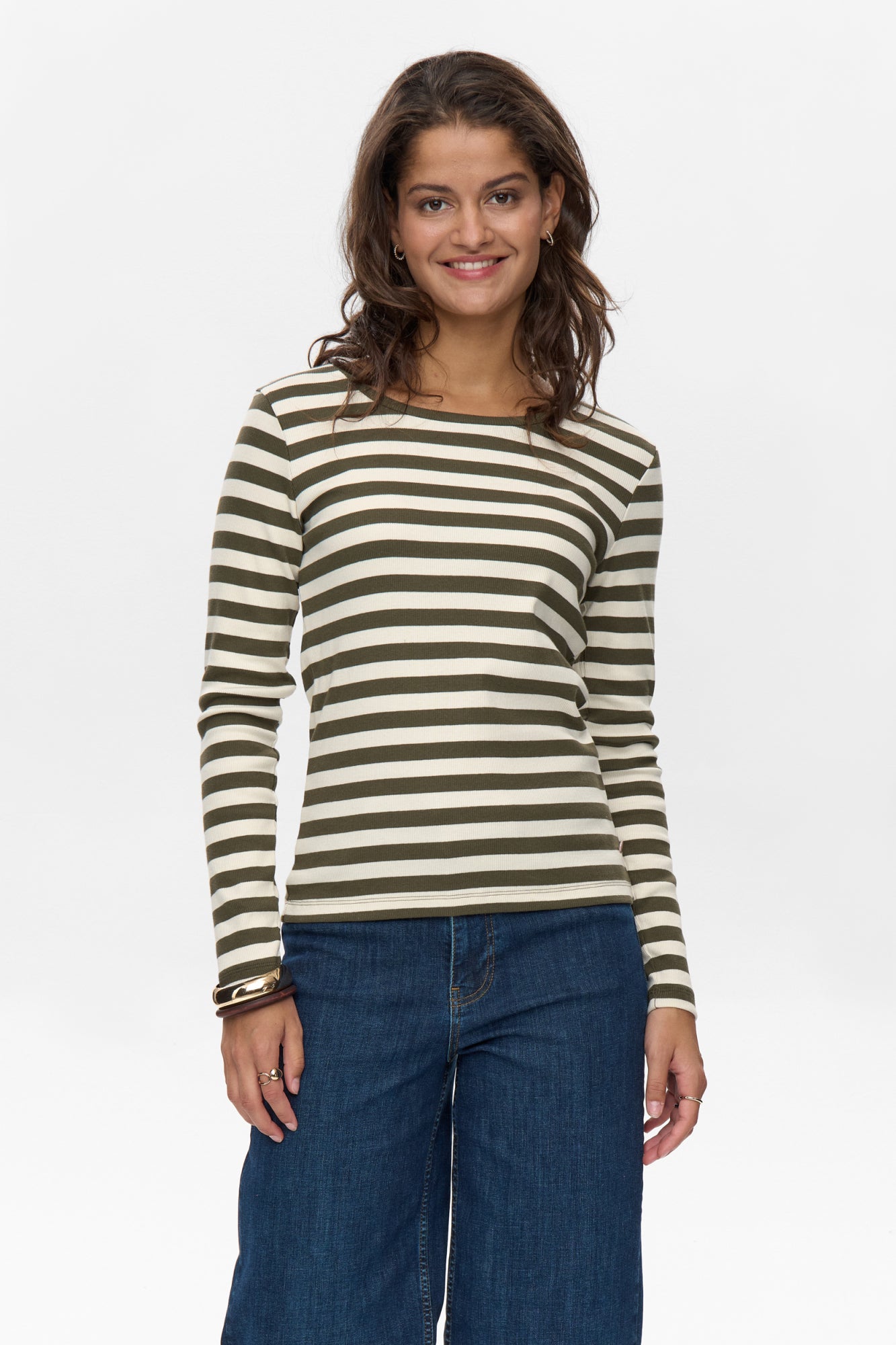 Nümph Langarmshirts  oliv