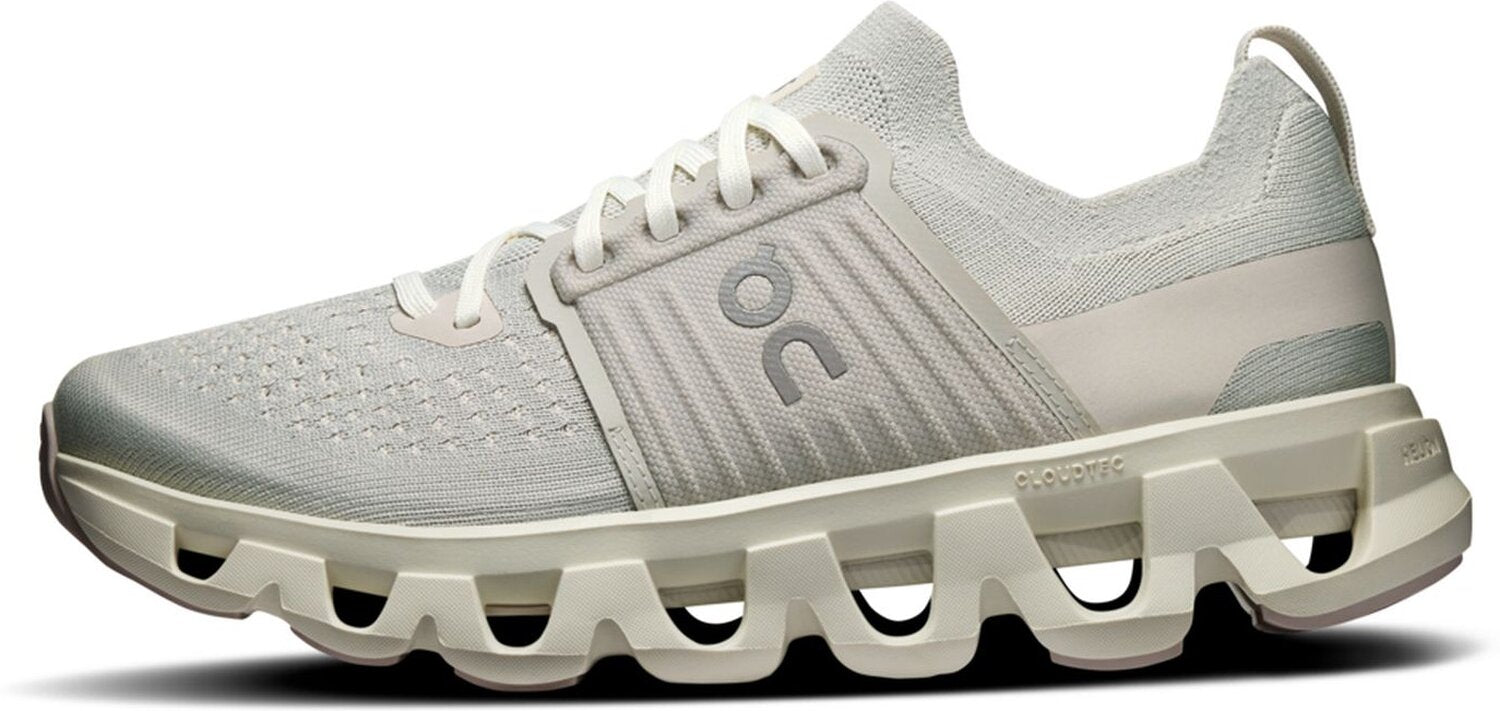 On Sportschuhe beige