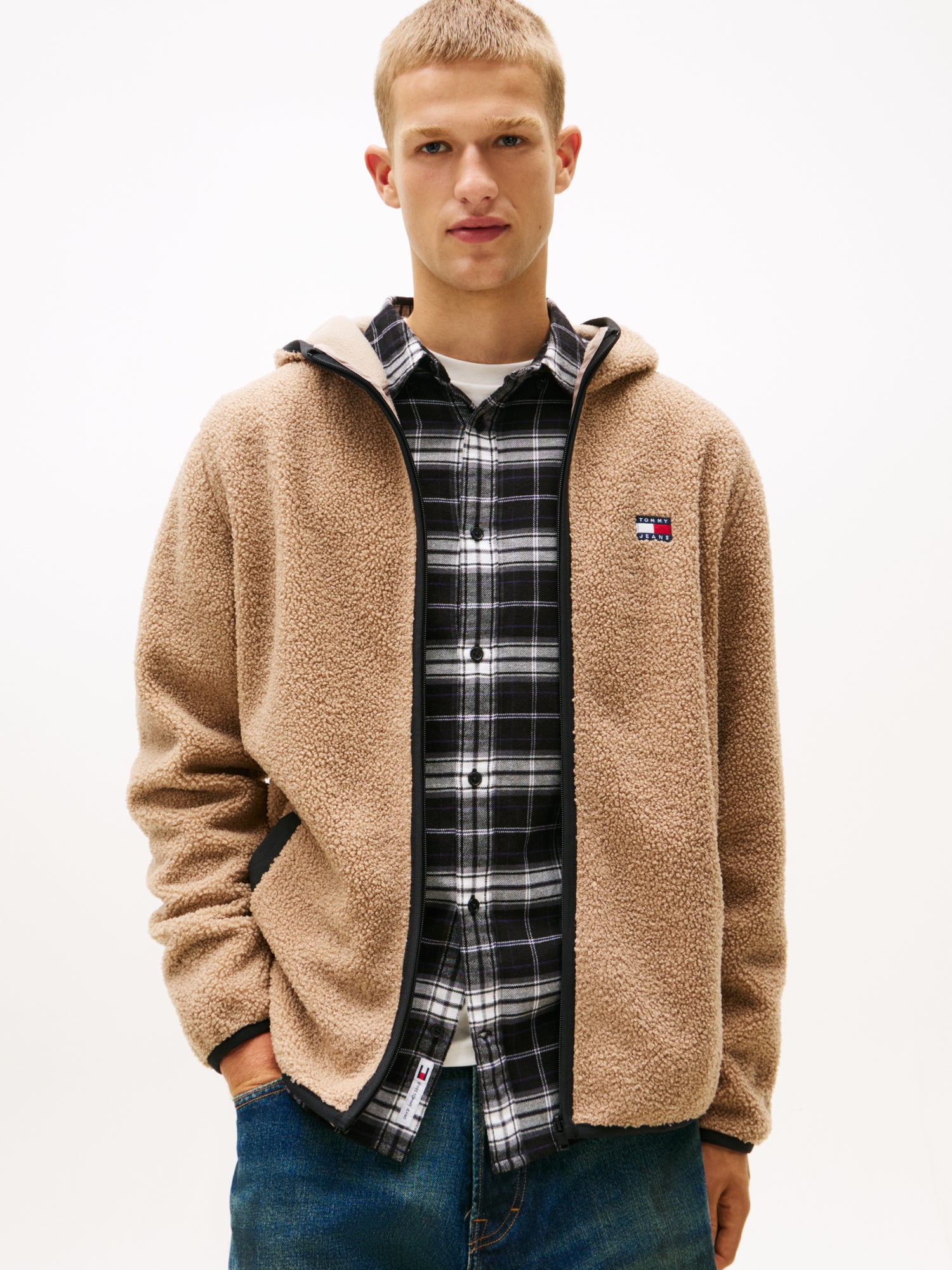 Tommy Jeans Jacken & Mäntel  braun