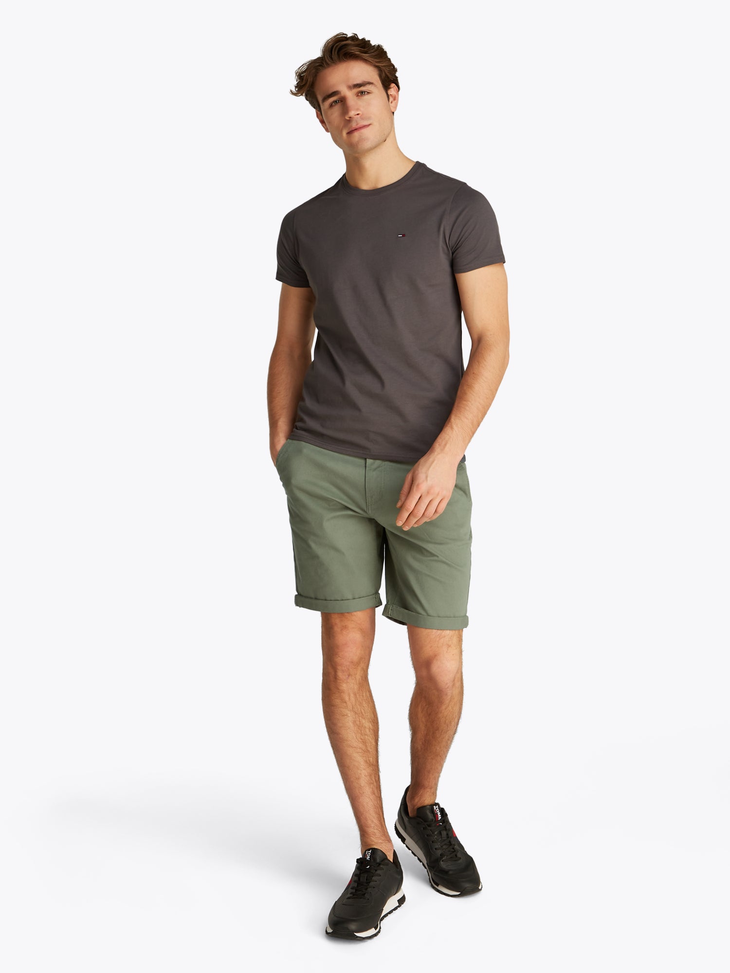 Tommy Jeans Shorts  grün
