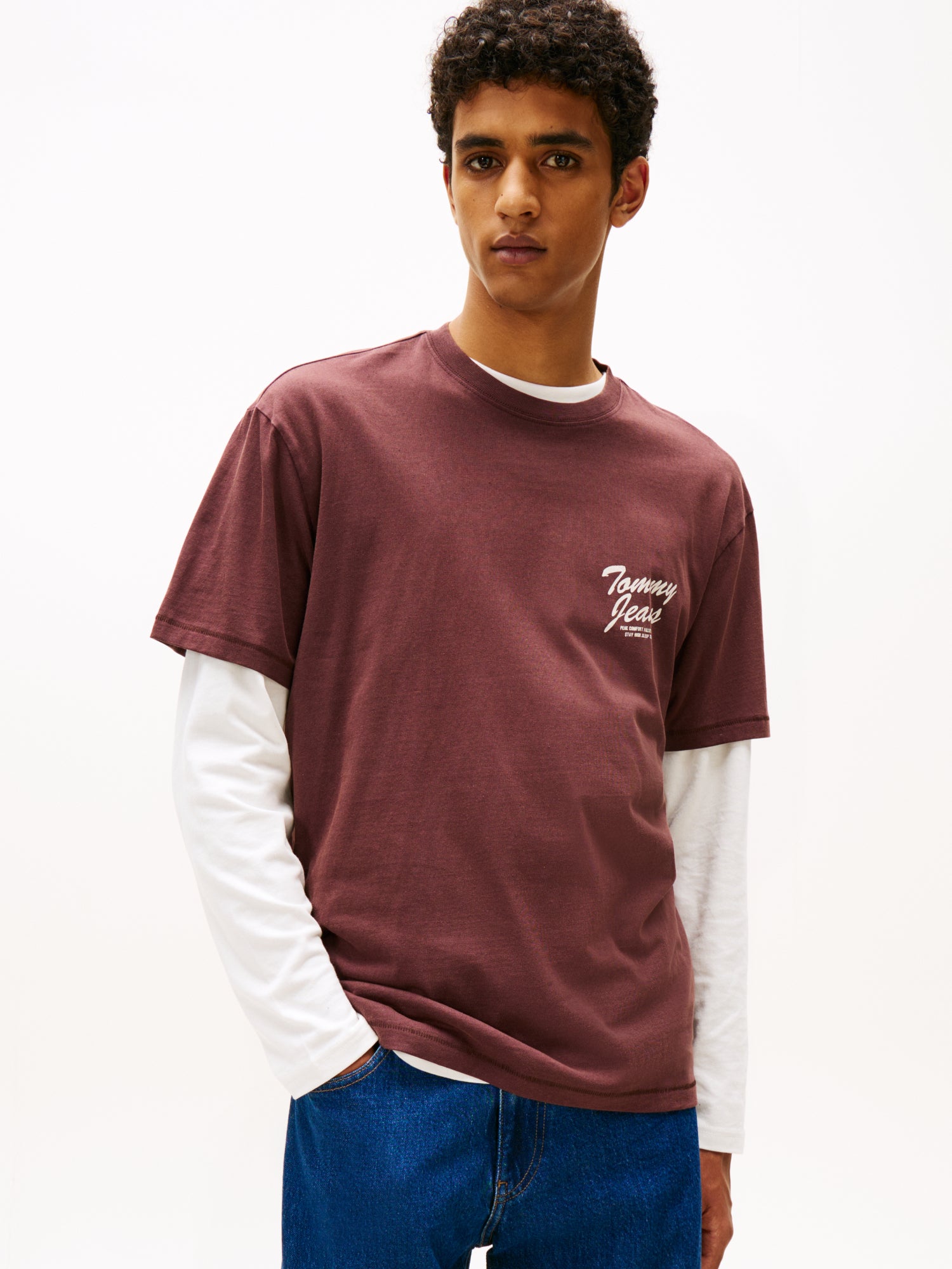 Tommy Jeans T-Shirts  braun
