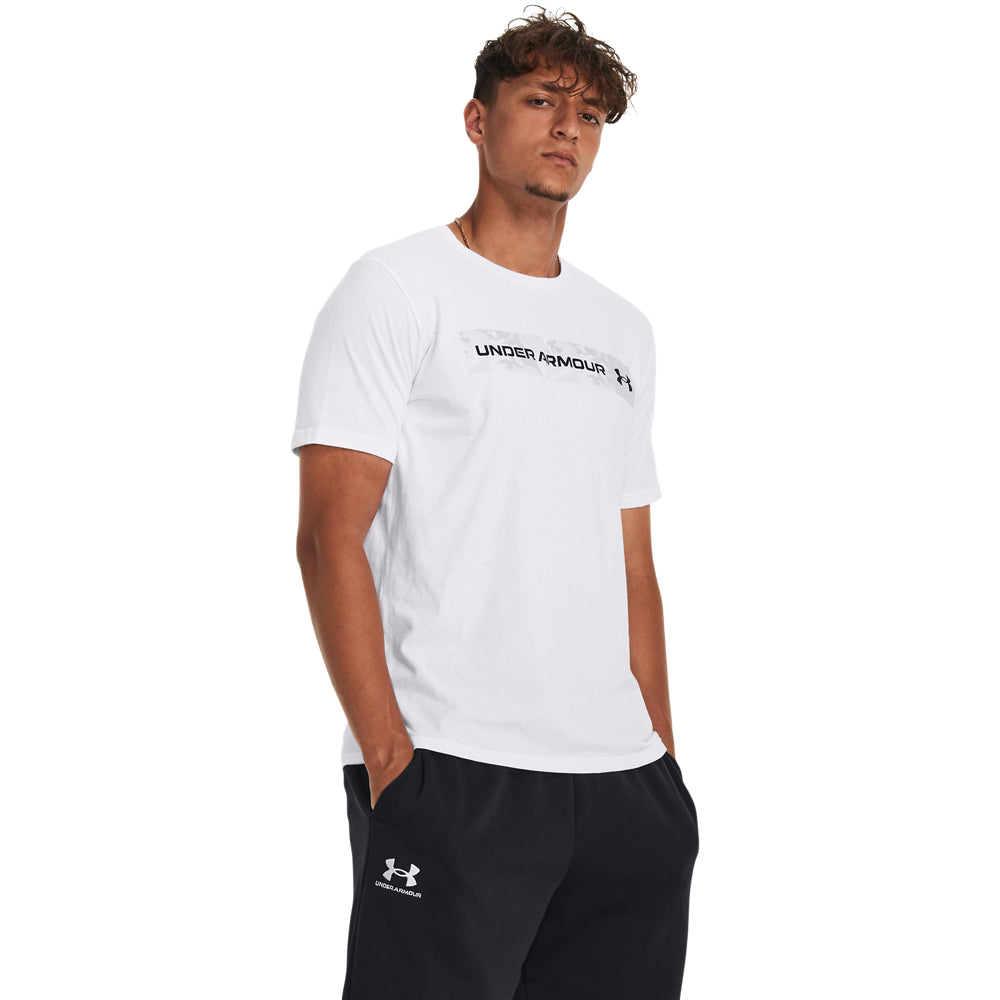 Under Armour T-Shirts weiß