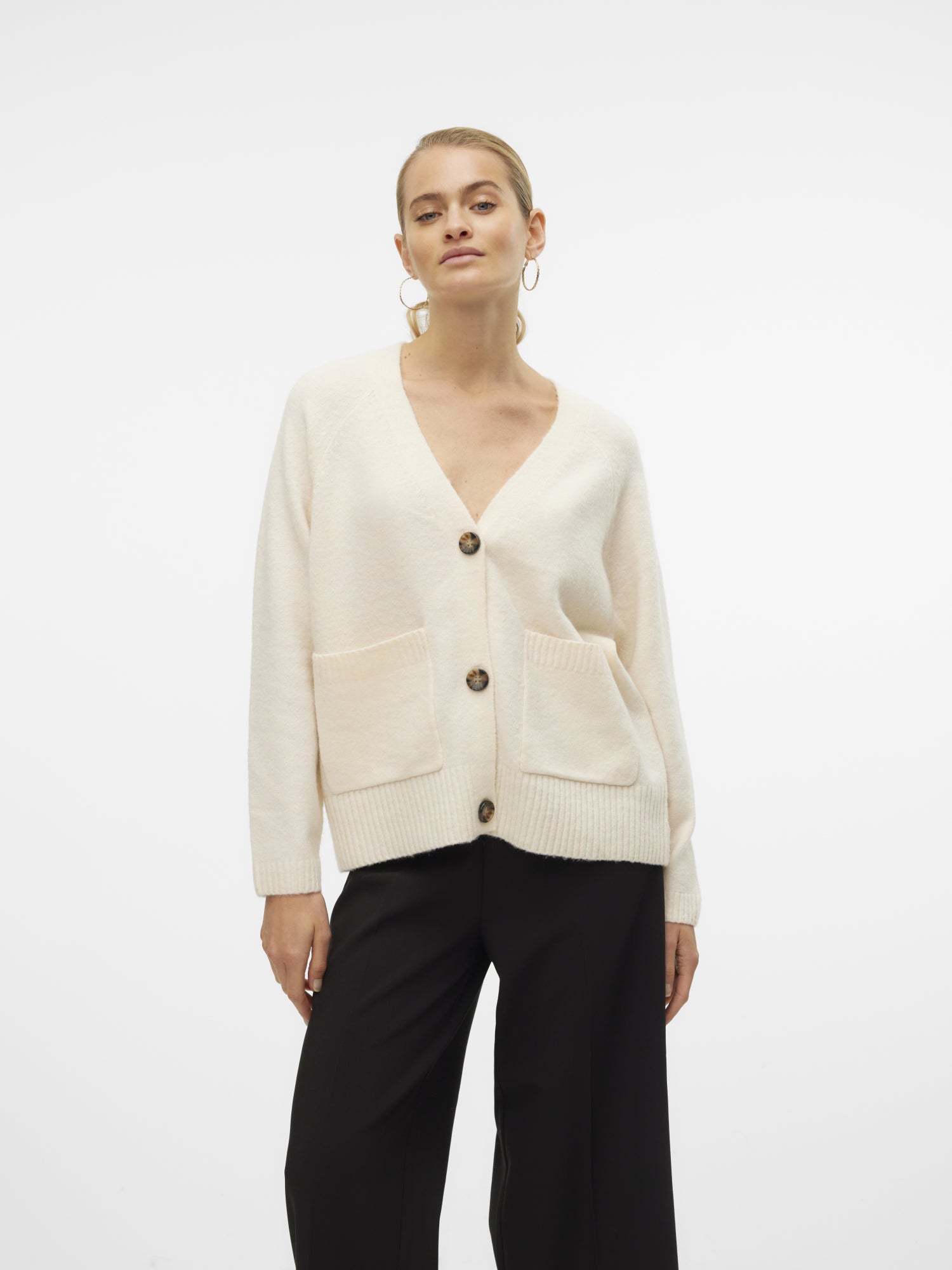 Vero Moda Strickjacken beige