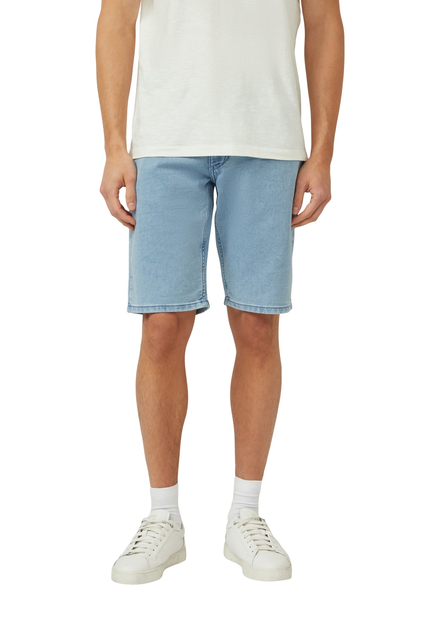 s.Oliver Shorts hellblau