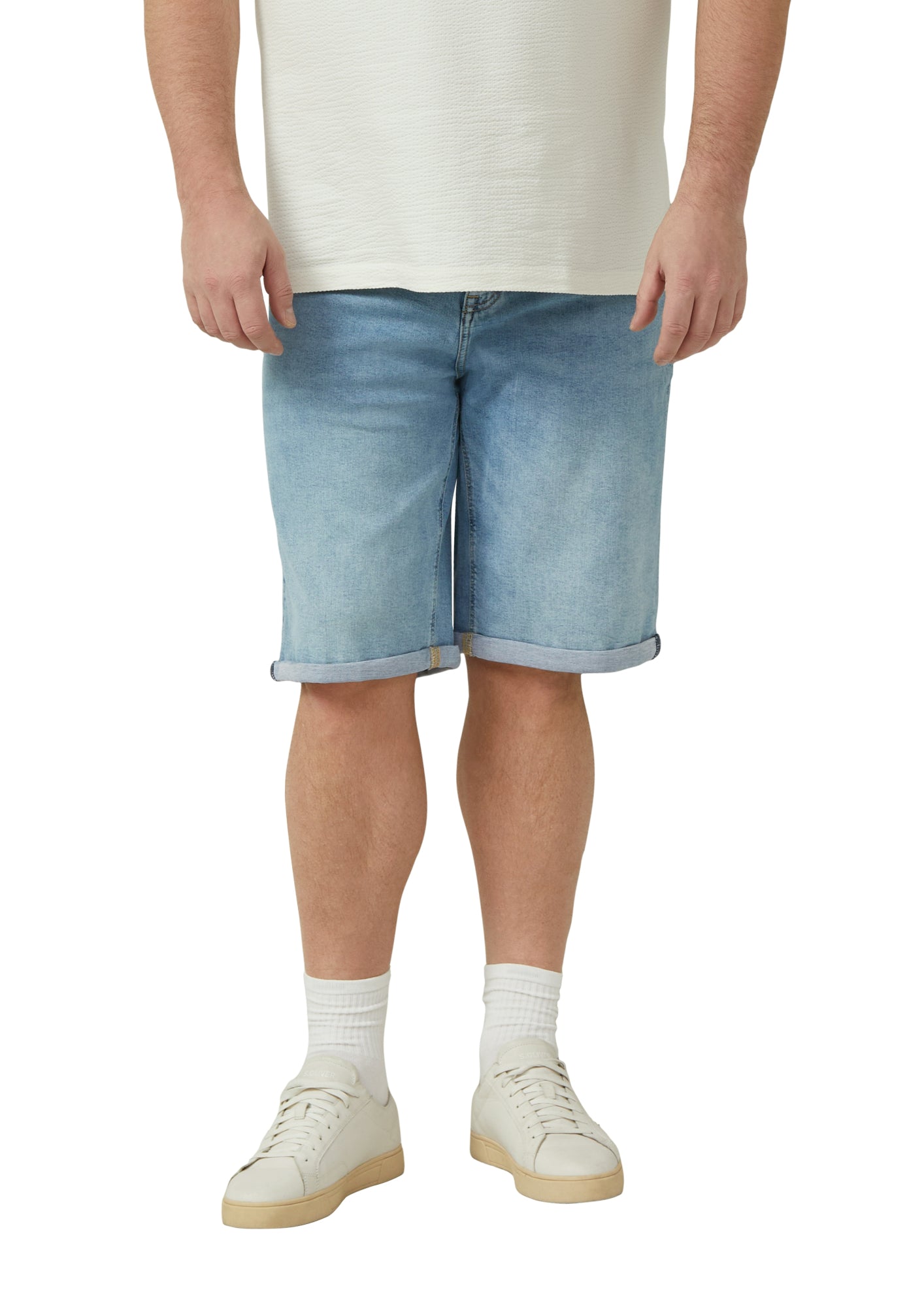 s.Oliver PLUS Jeansshorts hellblau