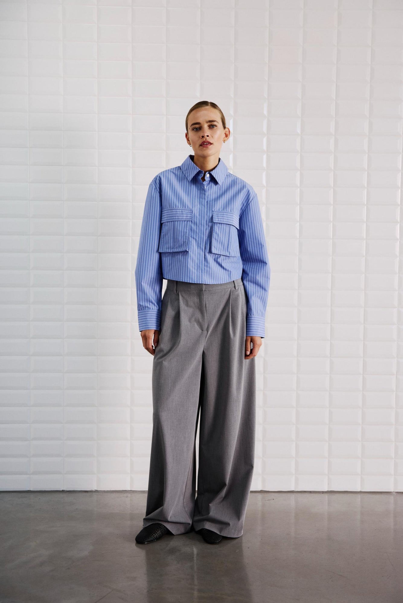 with black Tops blau