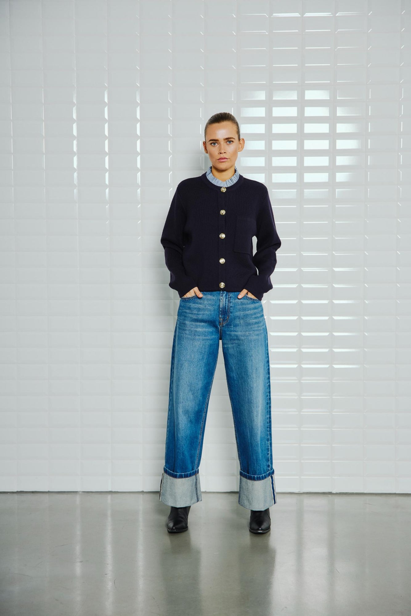 with black Blazer dunkelblau