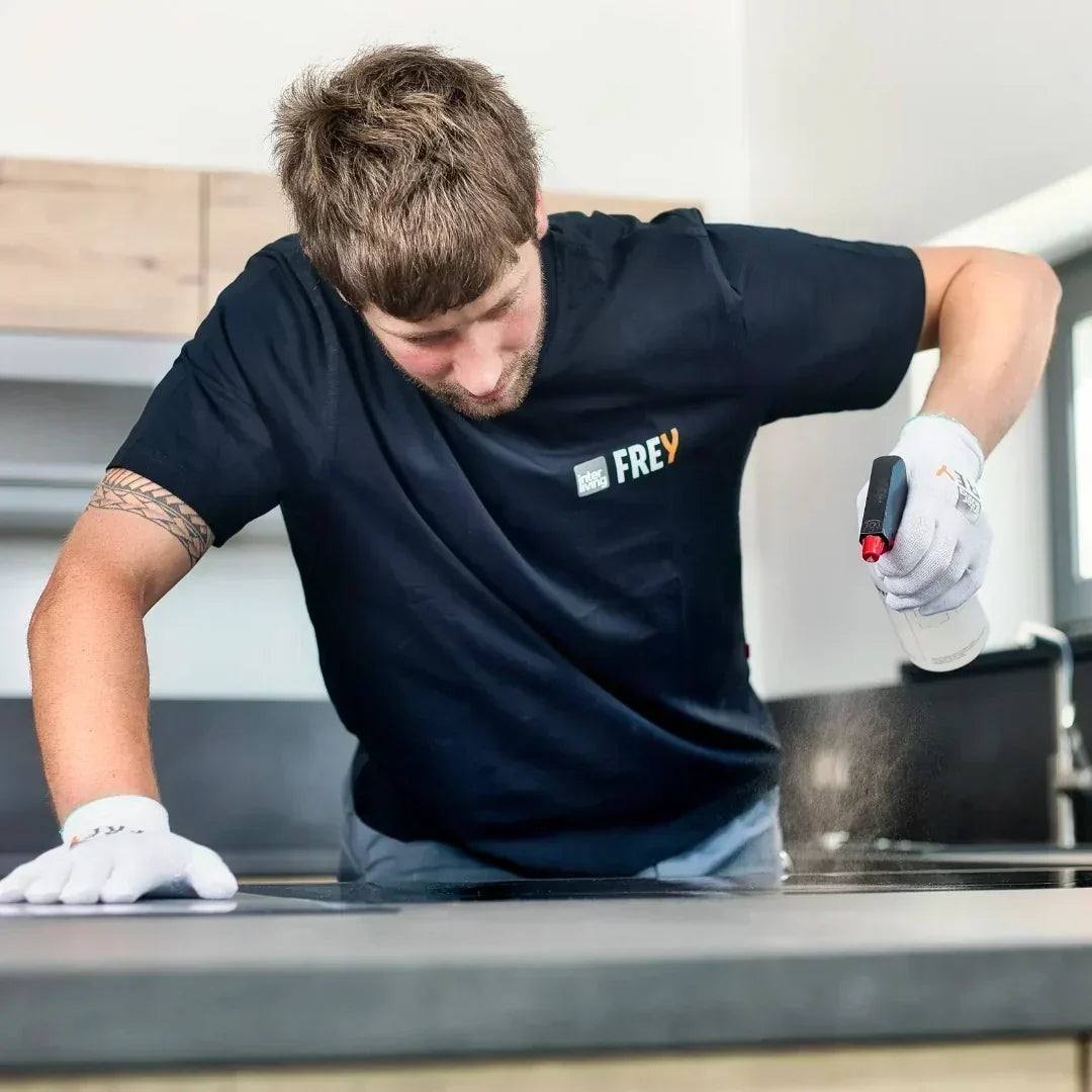 Auszubildender als Fachkraft für Möbel-, Küchen- und Umzugsservice bei FREY in Cham oder Weiden