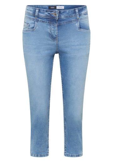 3/4 Slim Leg Jeans