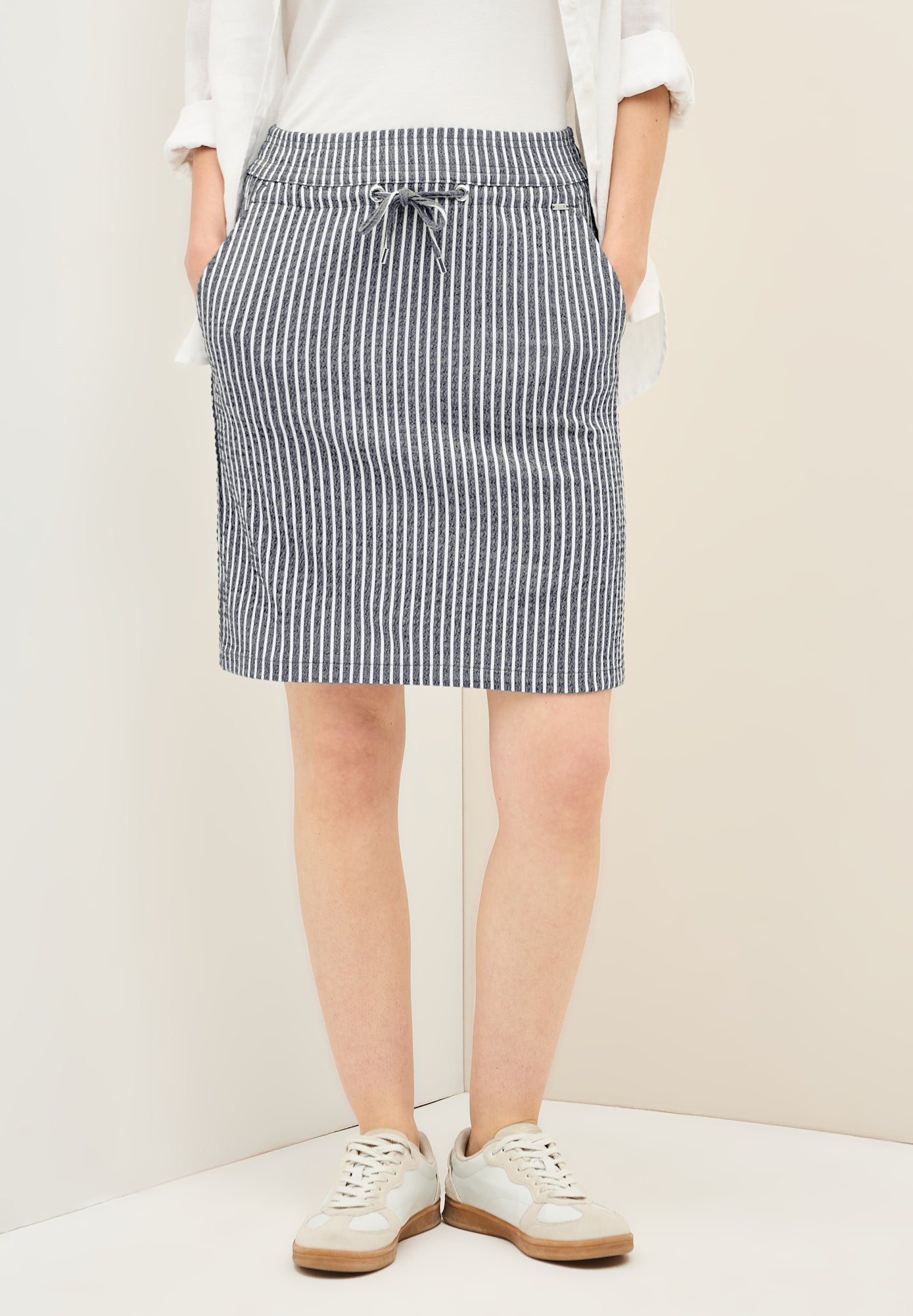 Cecil Röcke  dunkelblau