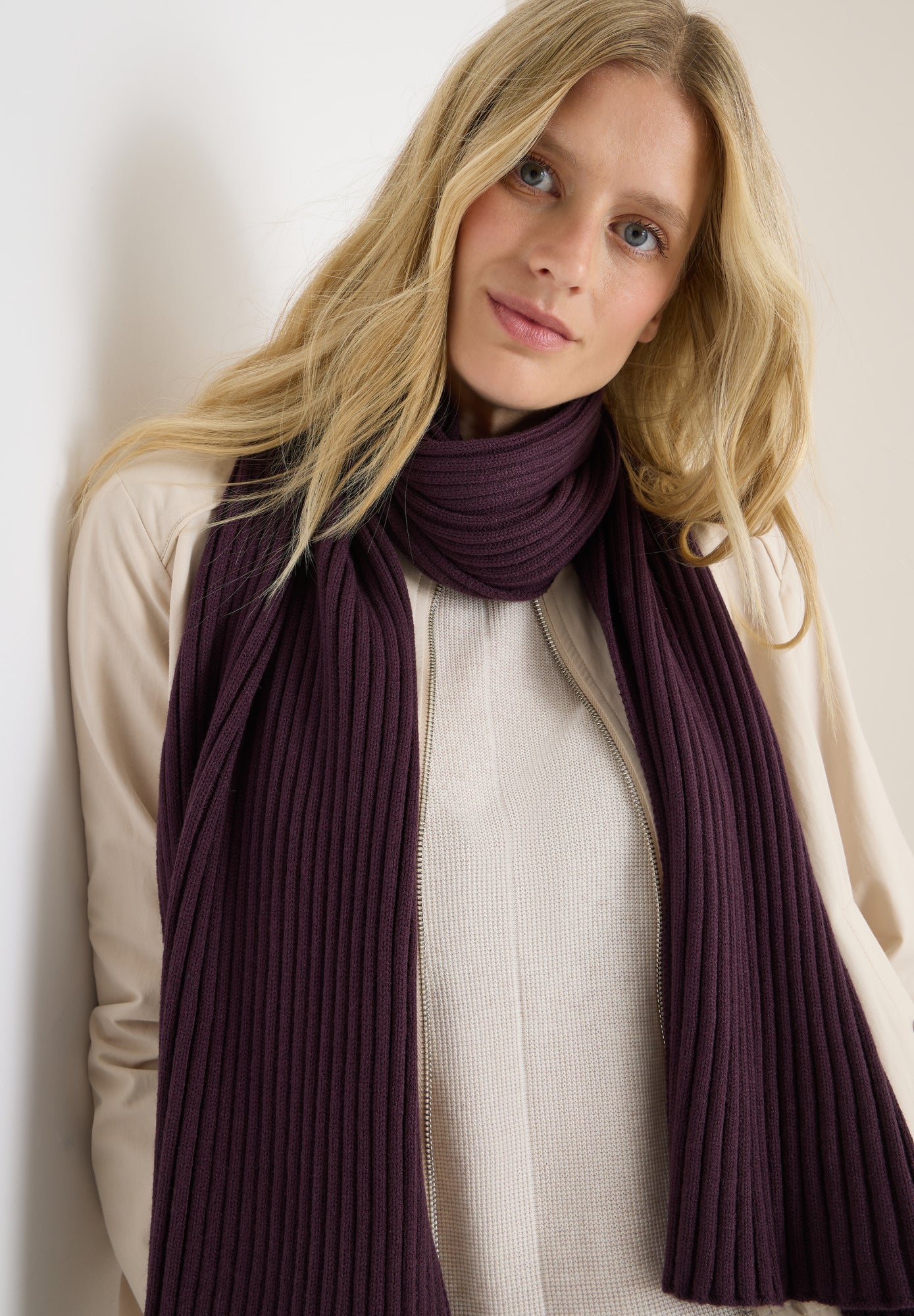 Cecil Schals  lila
