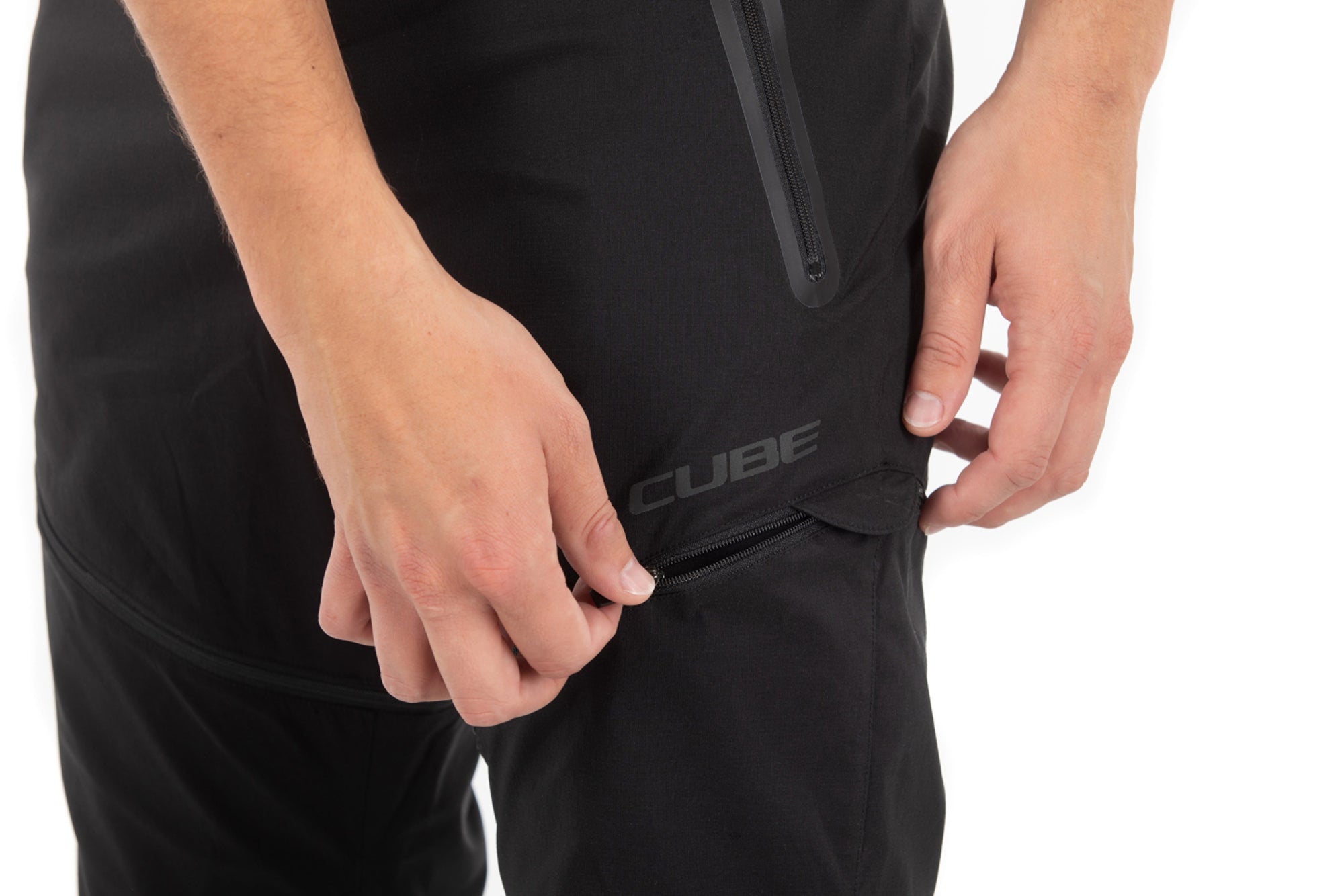 Cube Jogginghosen  schwarz