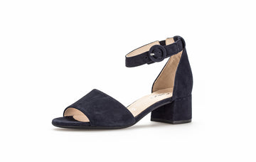 Riemchensandalen