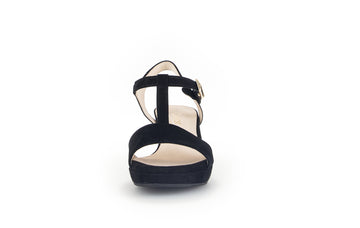 Riemchensandalen