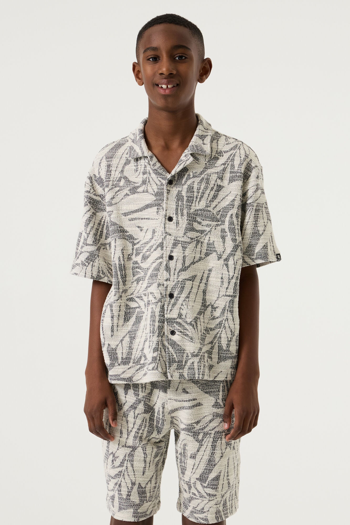 Garcia Shirts & Hemden  grau