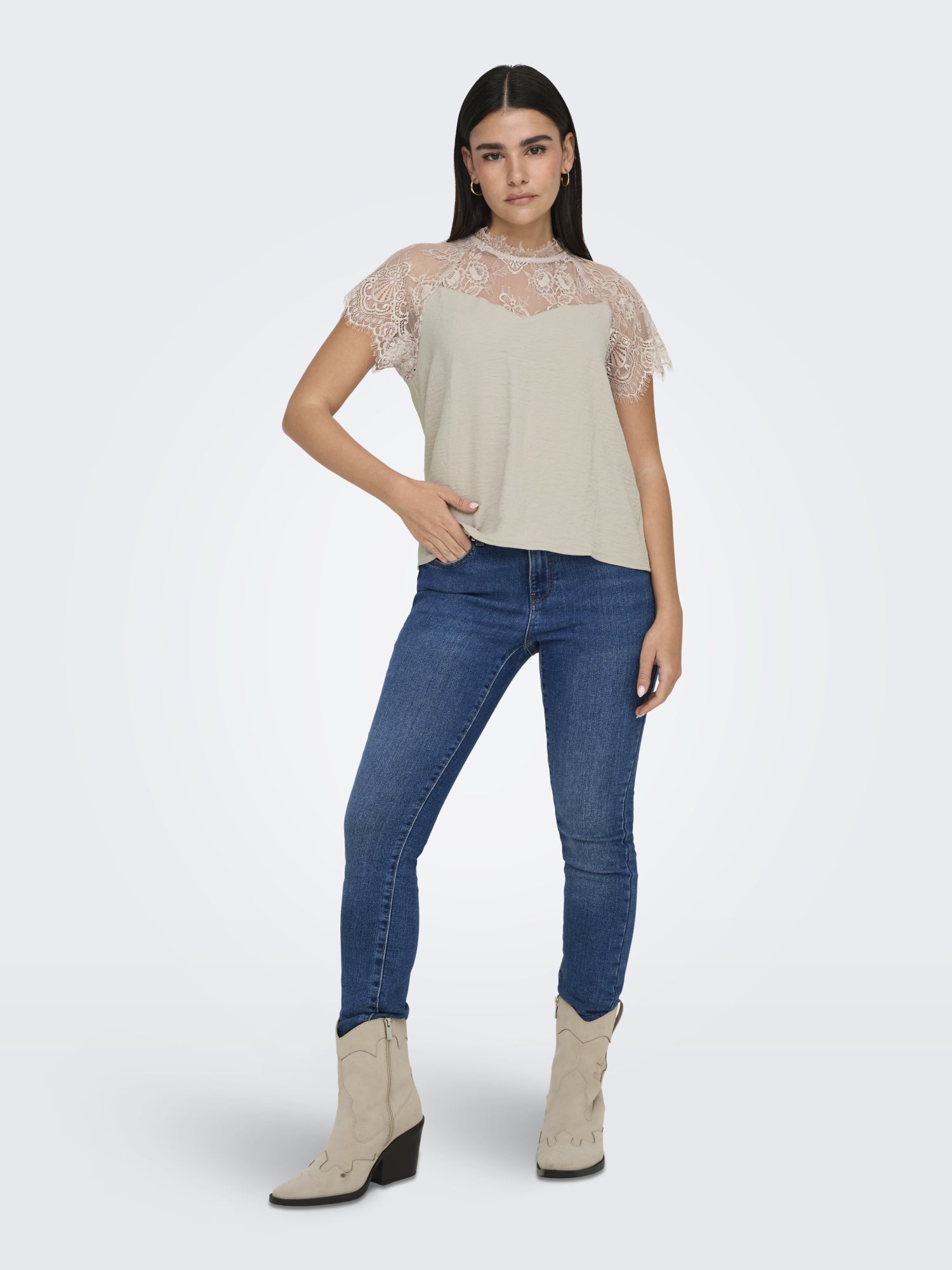 JDY T-Shirts  beige