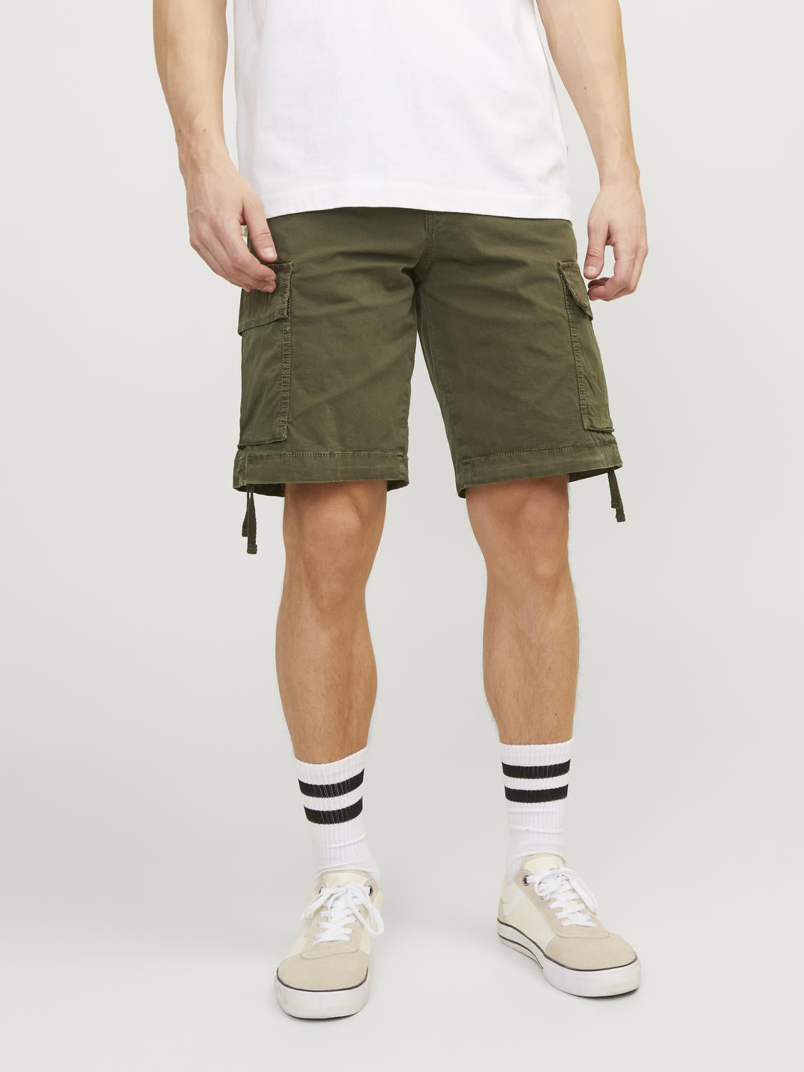 Jack & Jones Shorts  oliv