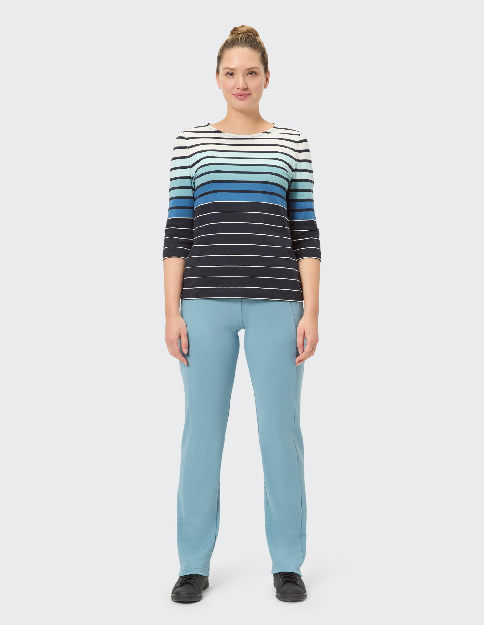 Joy Jogginghosen  hellblau