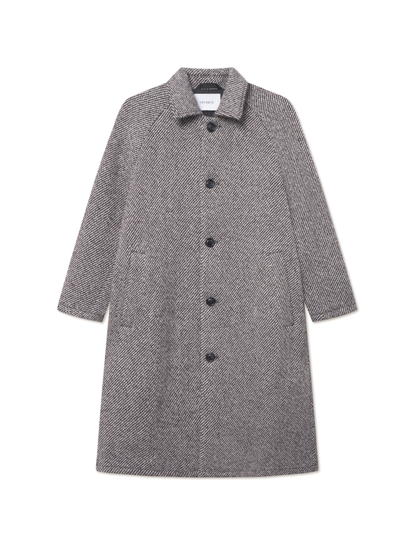 Les Deux Mäntel  grau