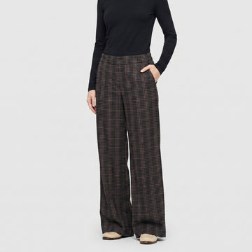CHIARA Wide Fit Hose aus Light Jersey