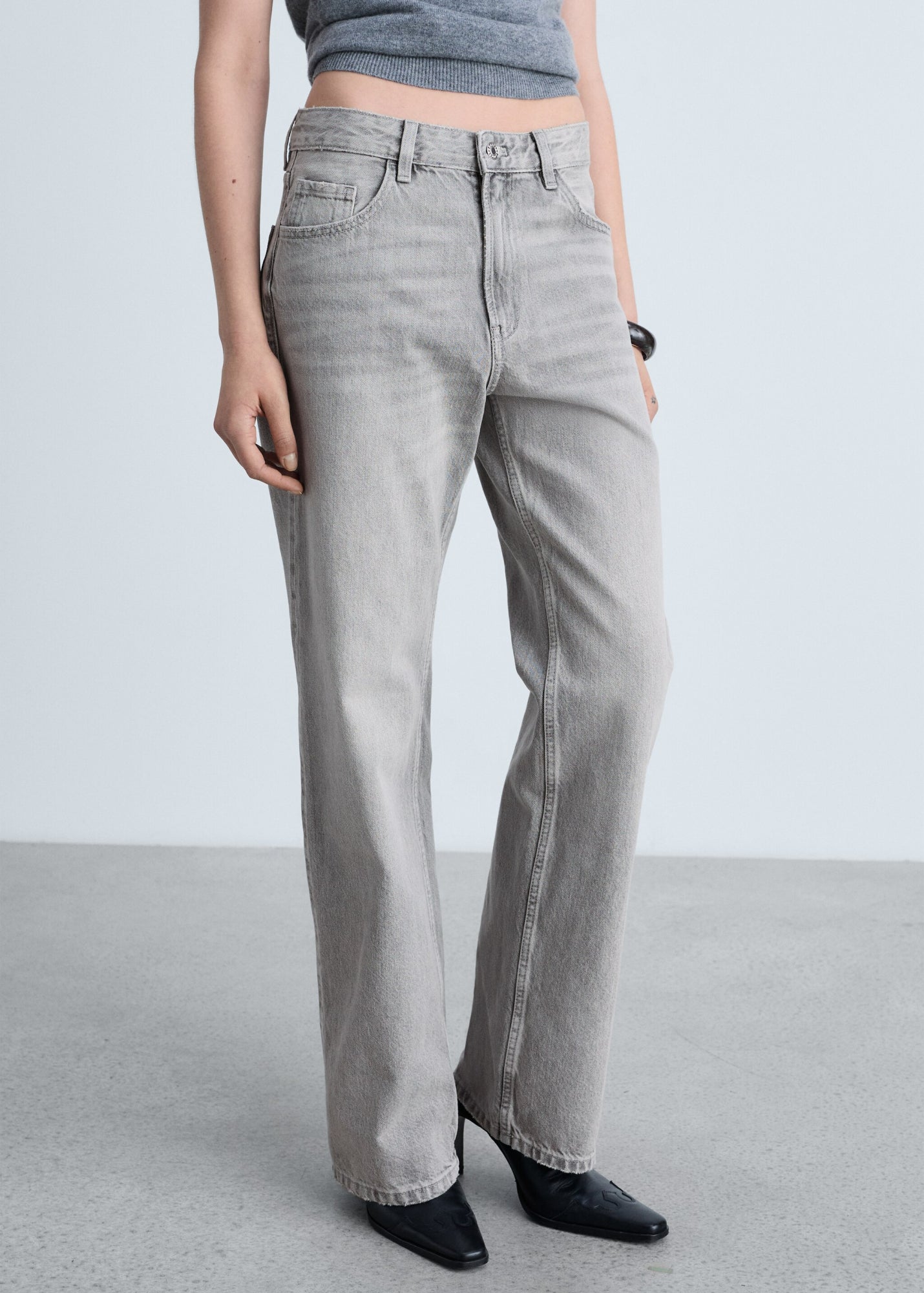 Mango Straight  grau