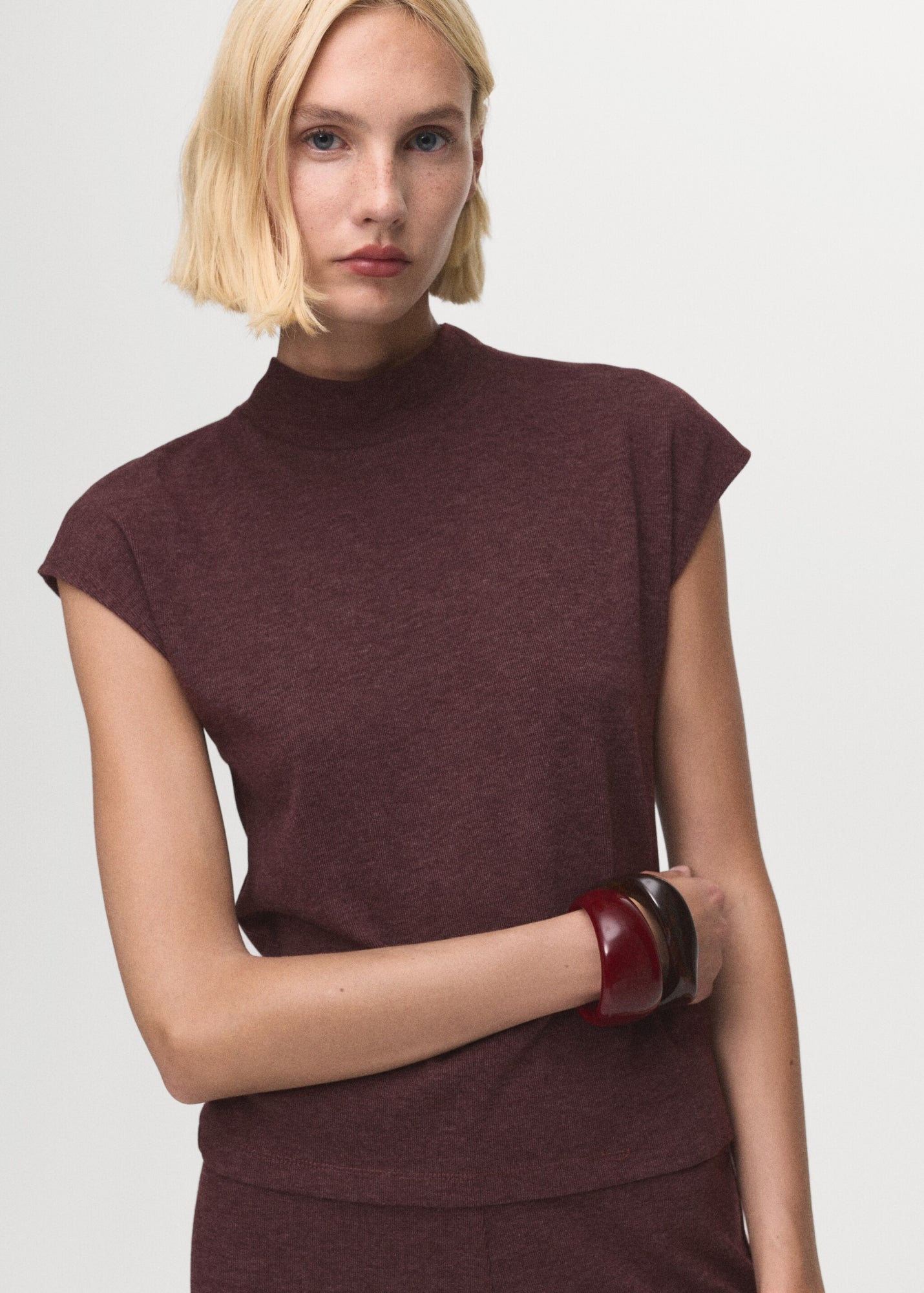 Mango T-Shirts  bordeaux