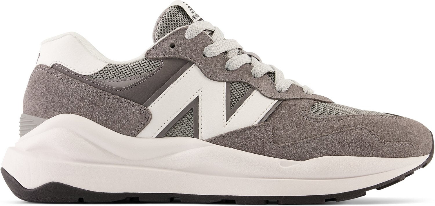 New Balance Sneaker  grau