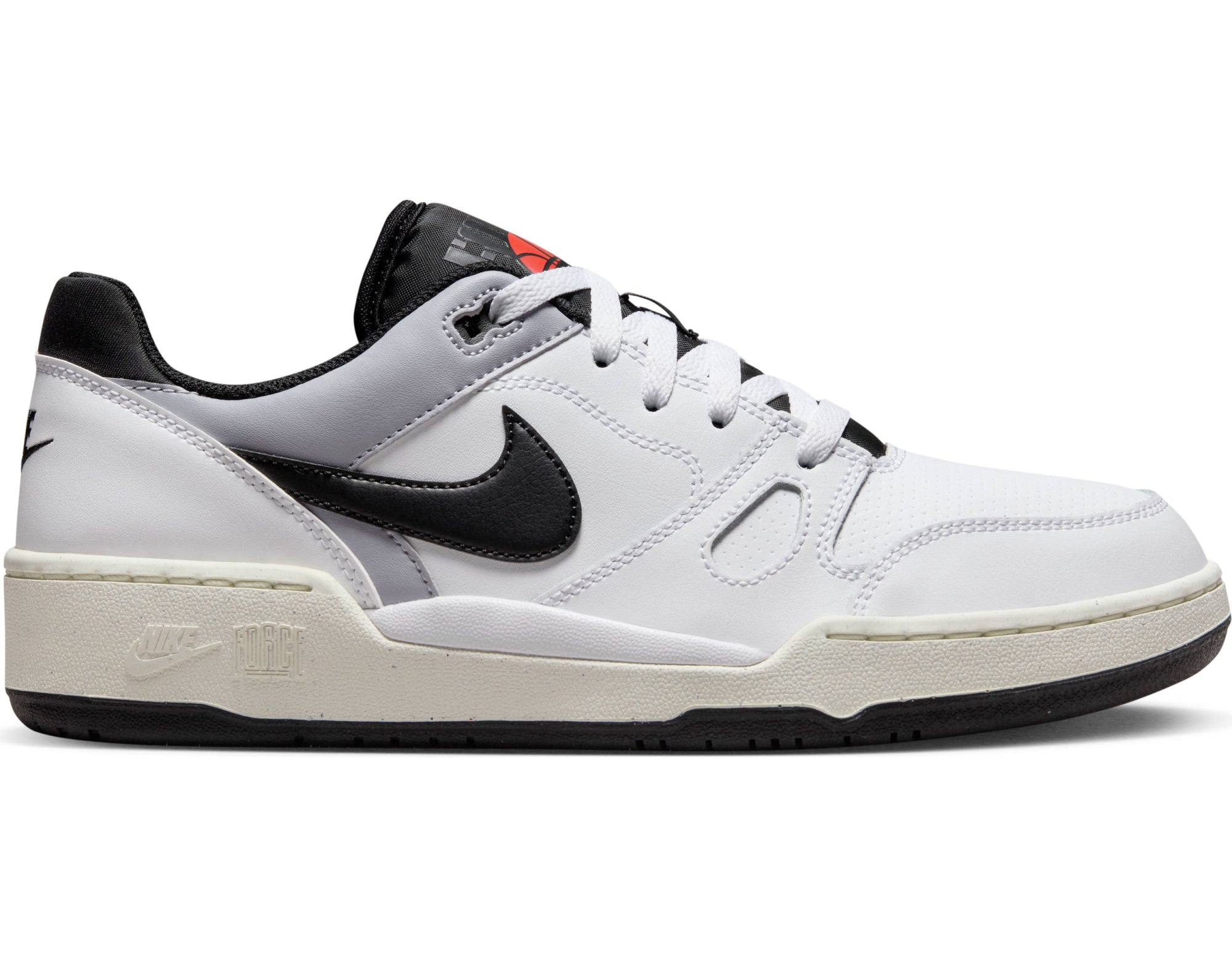 Nike Sneaker  silber