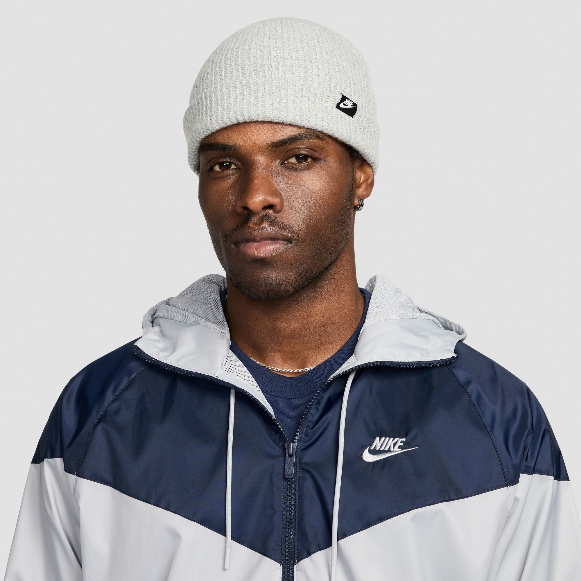Nike Mützen & Caps  hellgrau