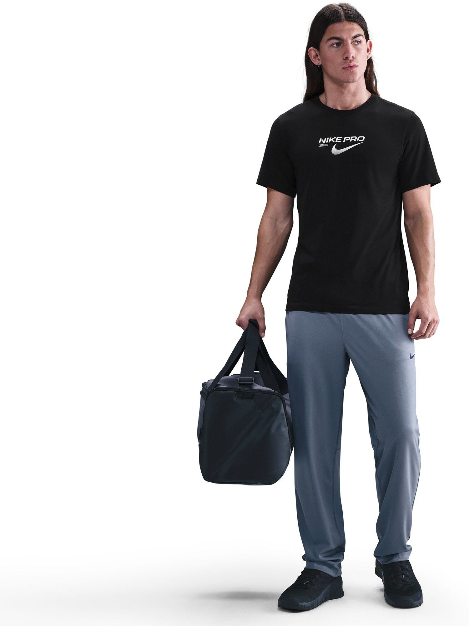 Nike T-Shirts  schwarz