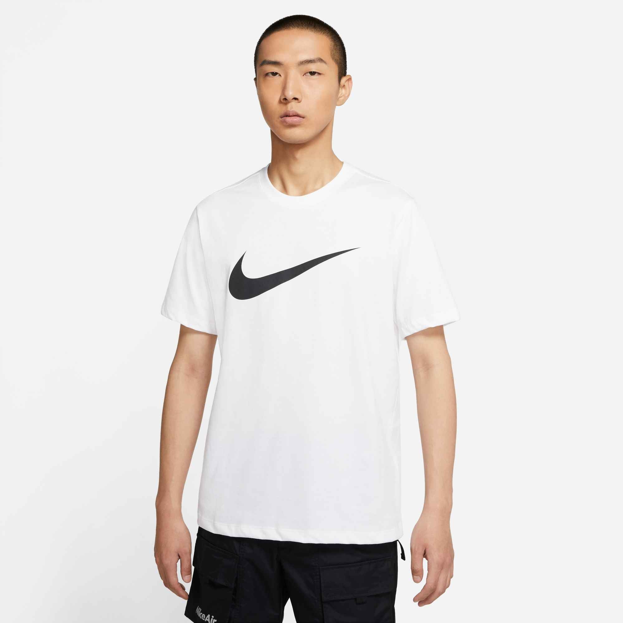 Nike T-Shirts  weiß