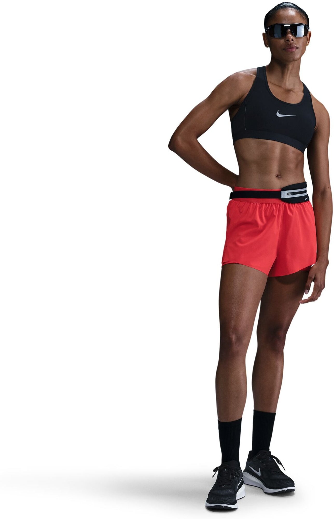 Nike Shorts  rot