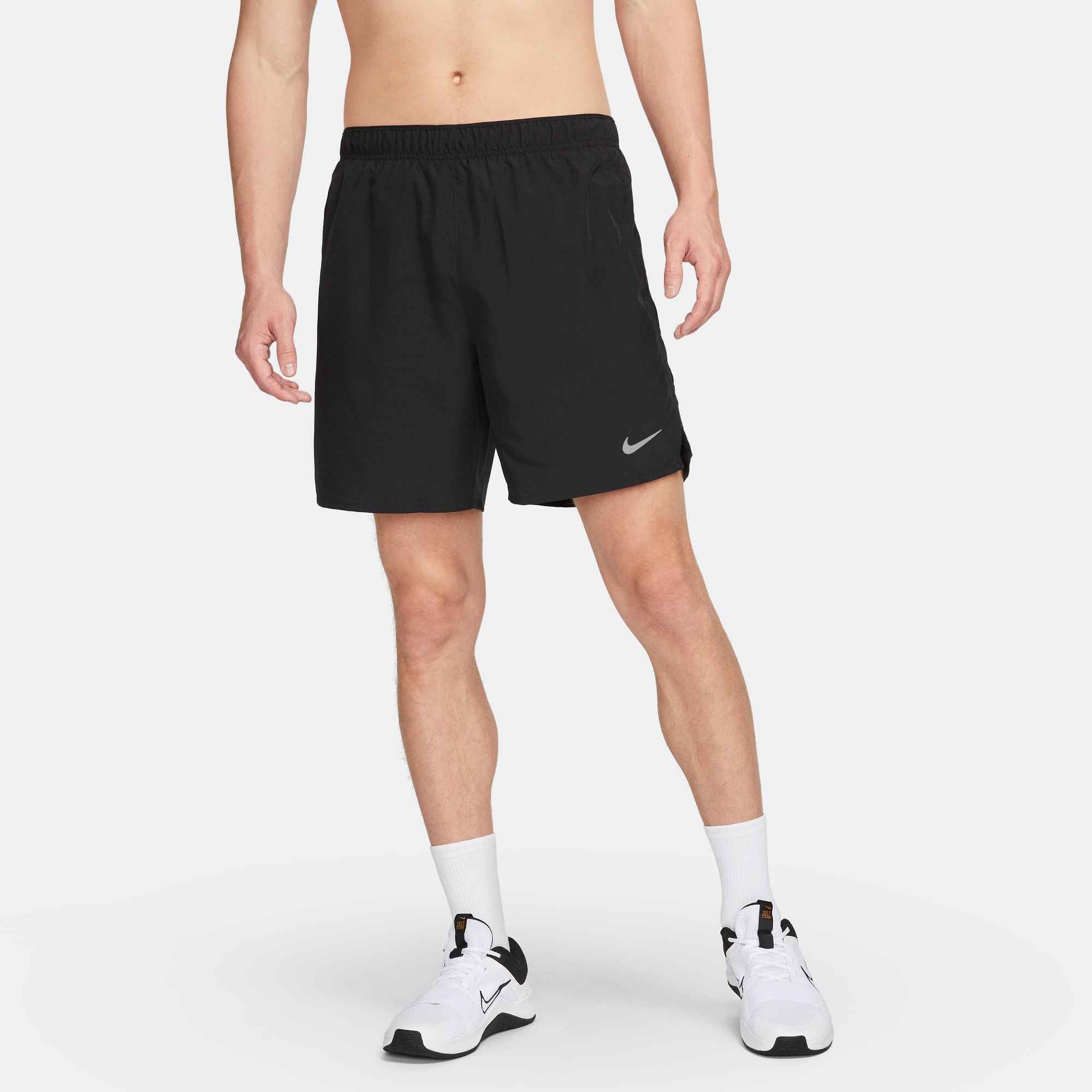 Nike Shorts  schwarz