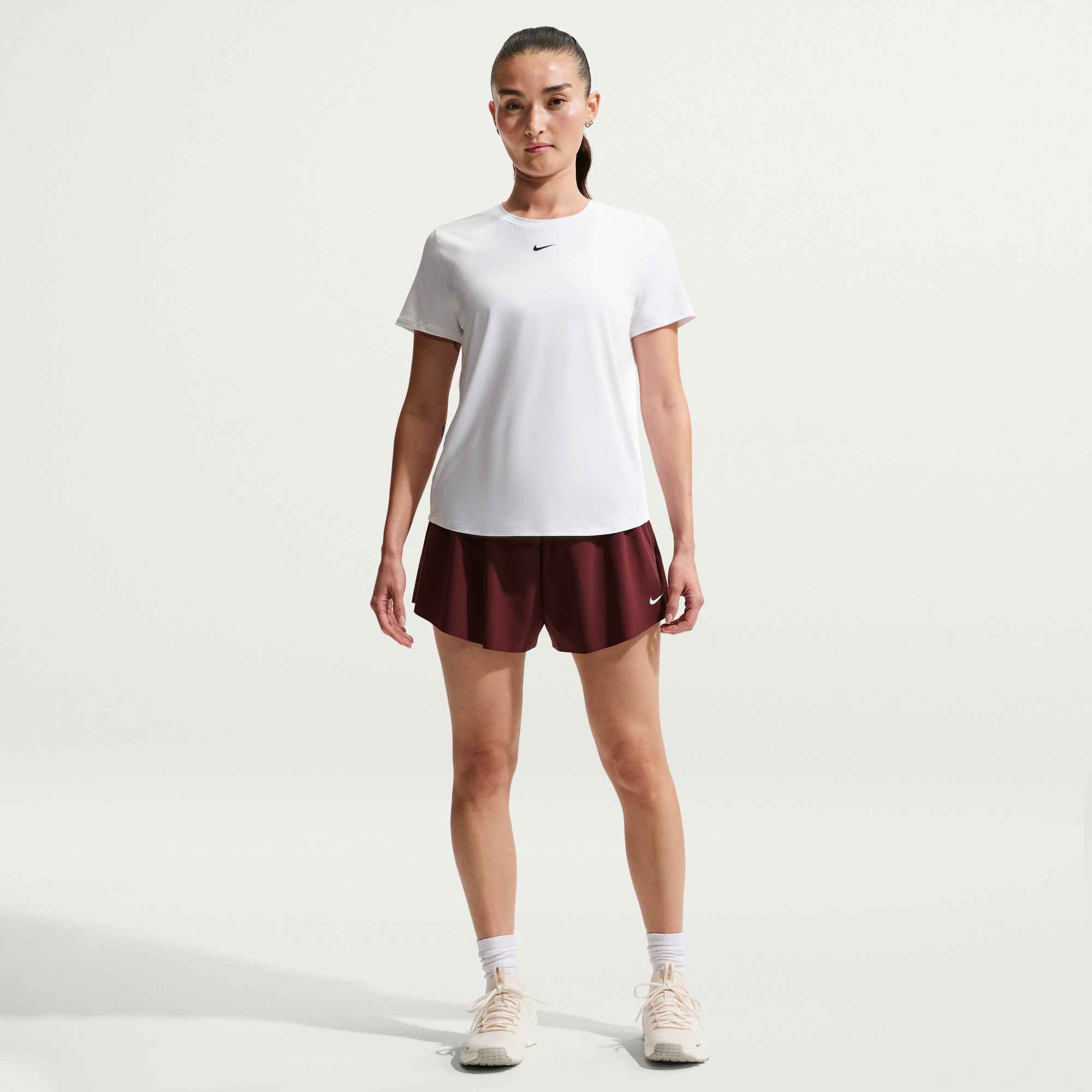 Nike T-Shirts  weiß