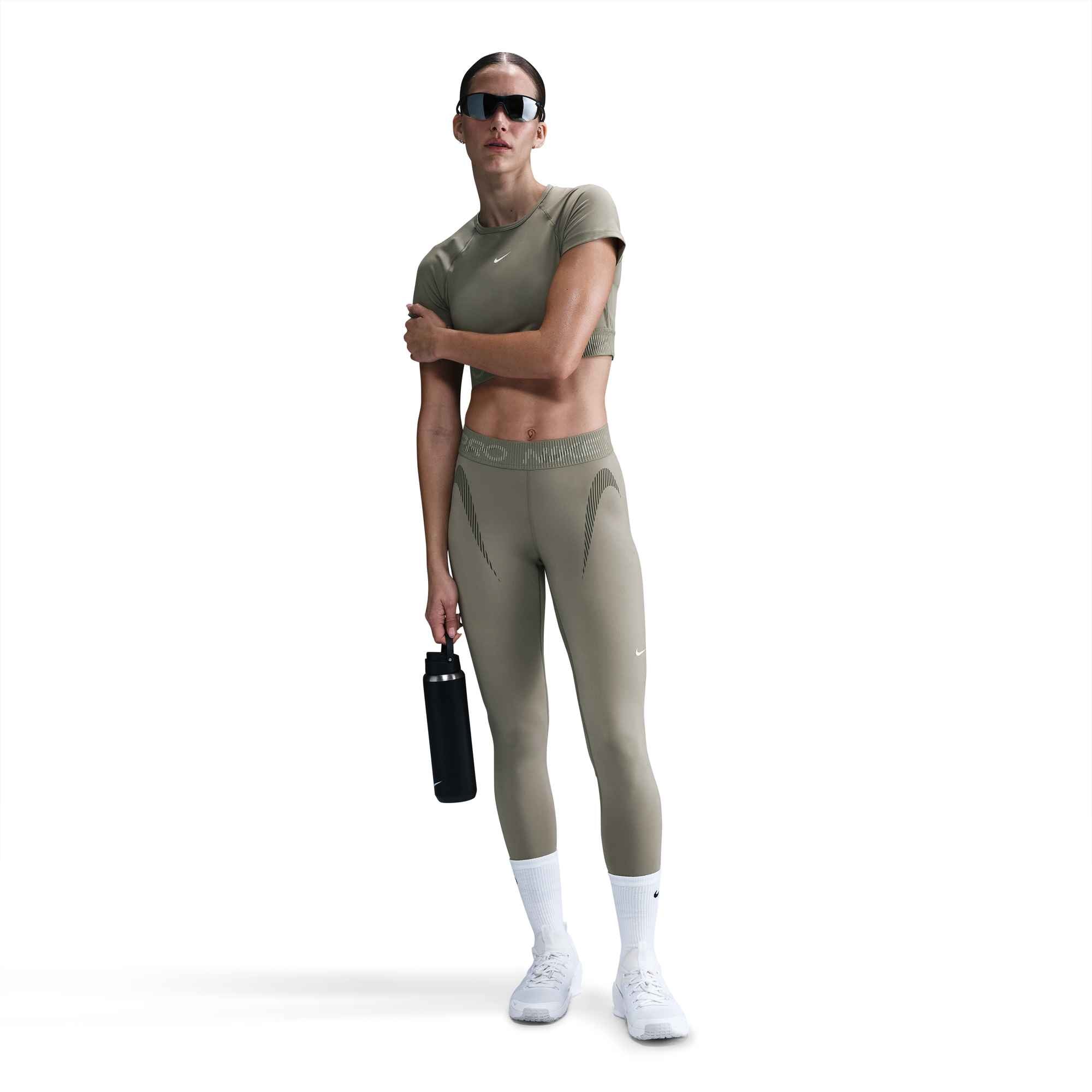 Nike Tights  oliv