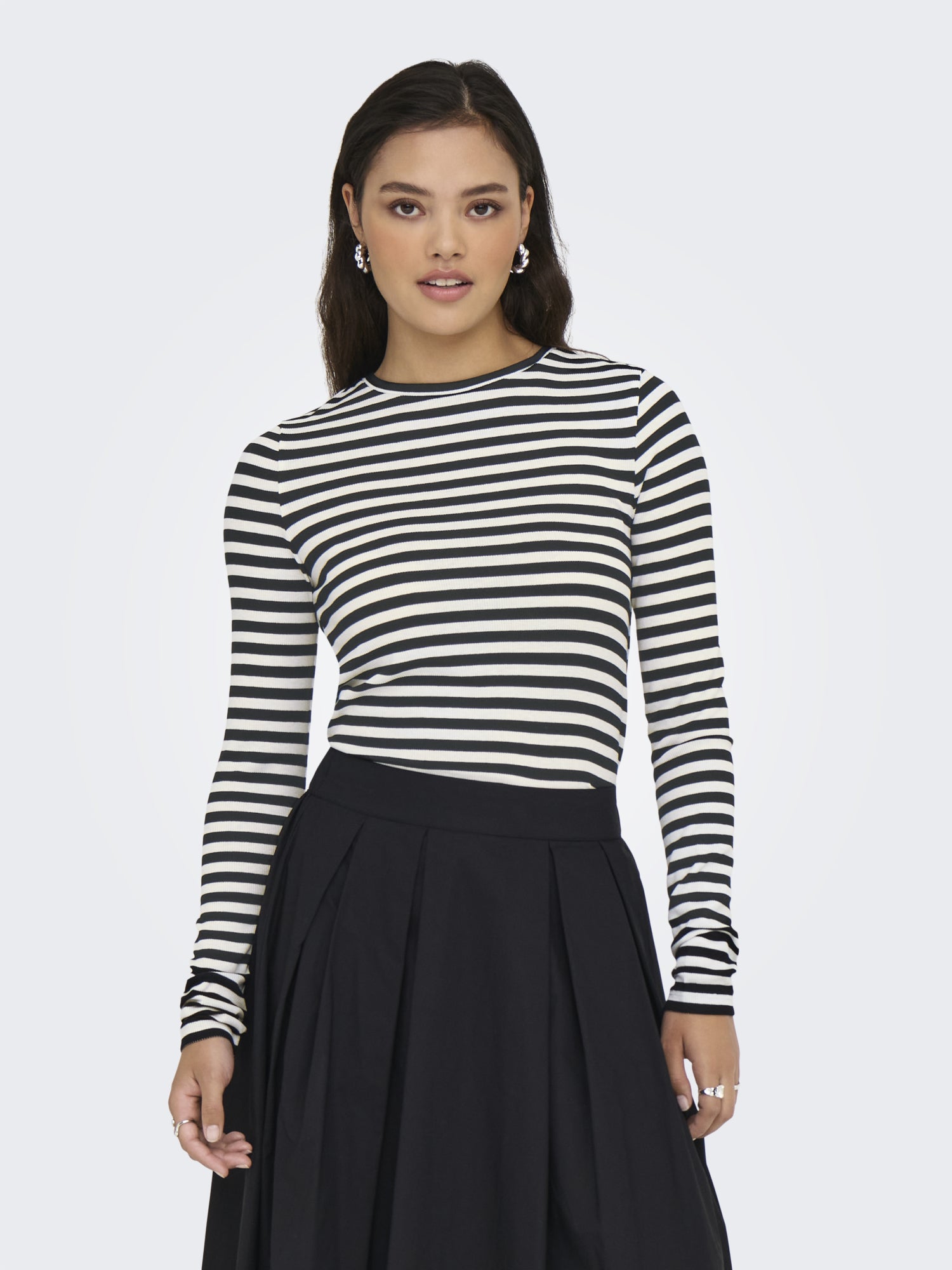 ONLY Langarmshirts  schwarz