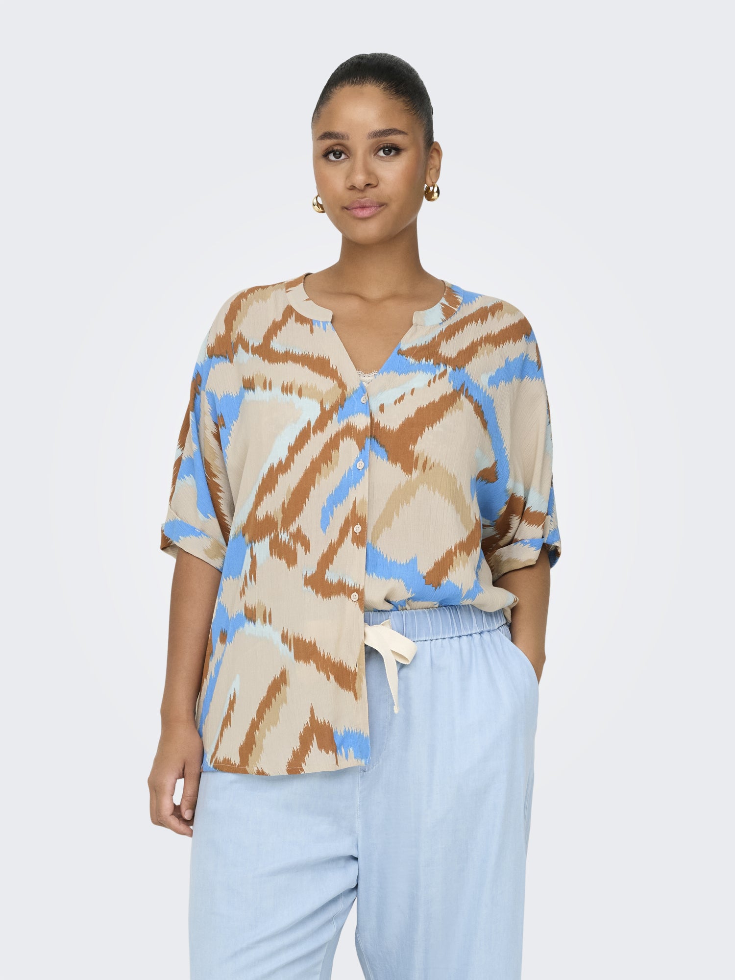 ONLY Carmakoma Blusen  beige