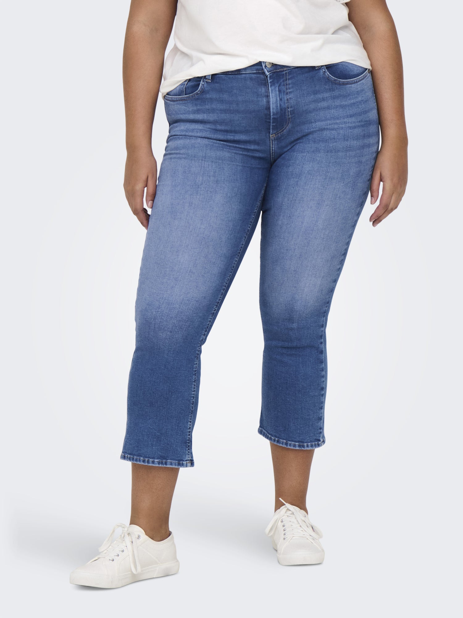 ONLY Carmakoma Jeansshorts  blau